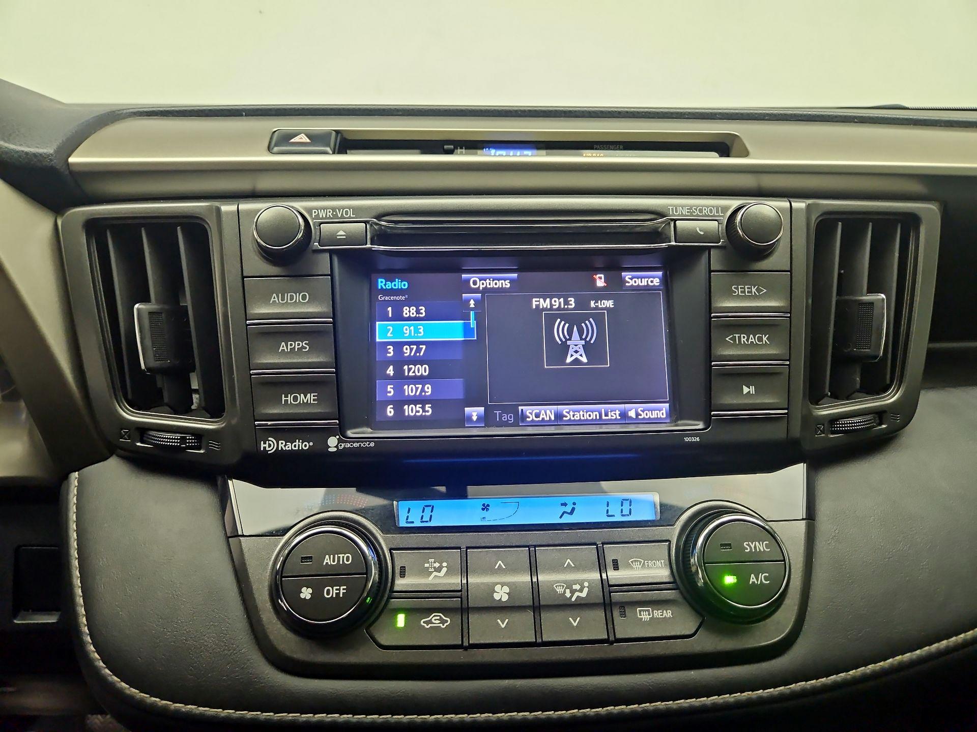 Thumbnail: 2015 Toyota RAV4 - 15