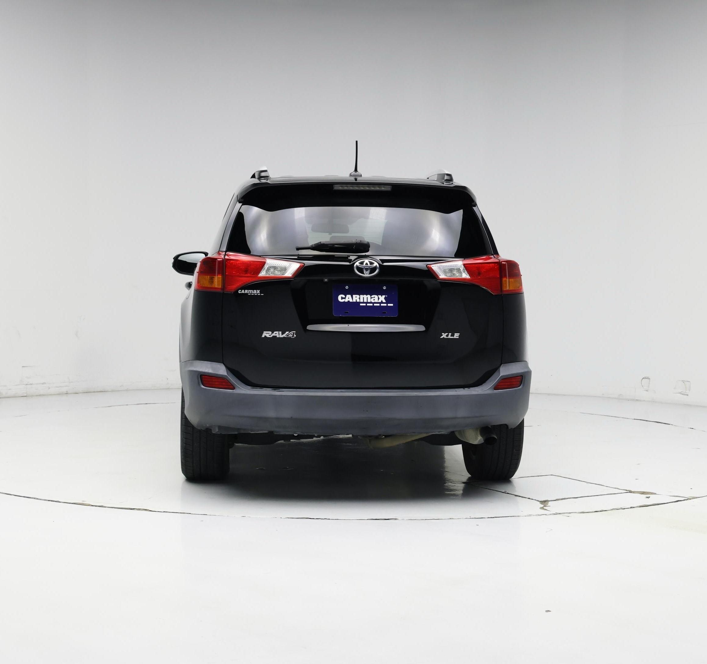 Thumbnail: 2015 Toyota RAV4 - 6