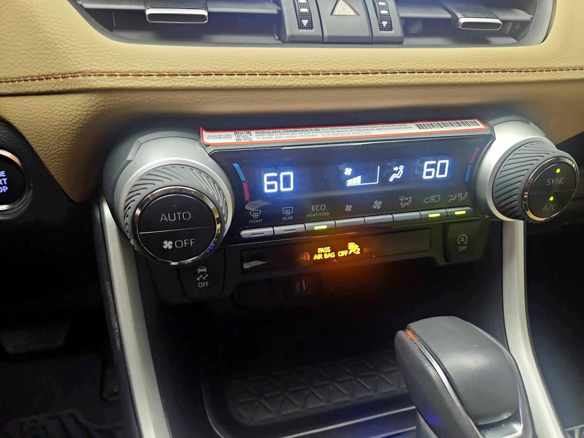 Thumbnail: 2025 Toyota RAV4 - 14