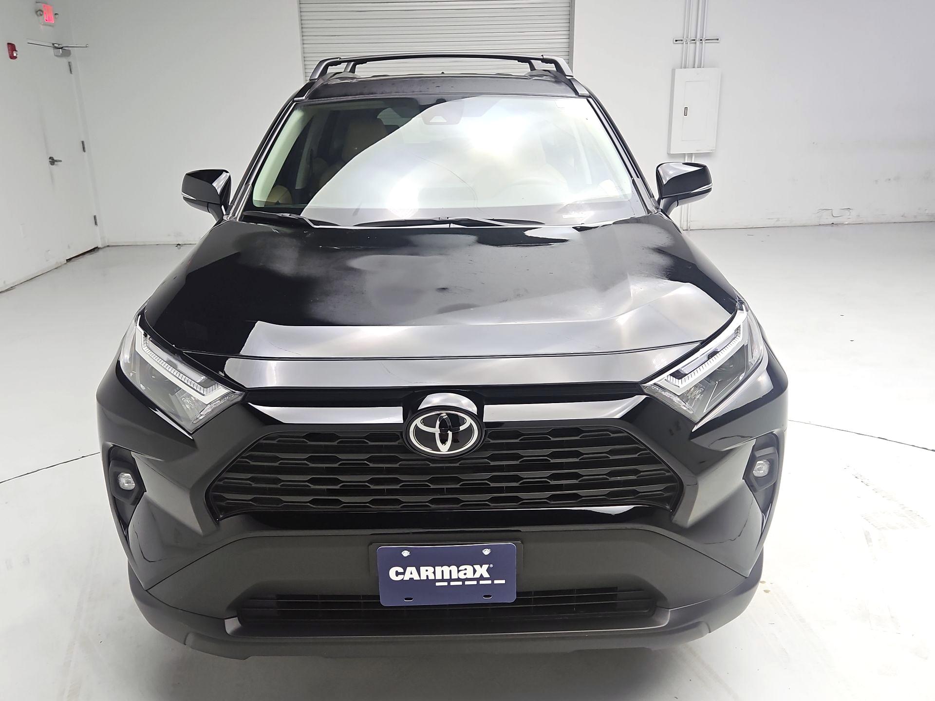 Thumbnail: 2025 Toyota RAV4 - 2