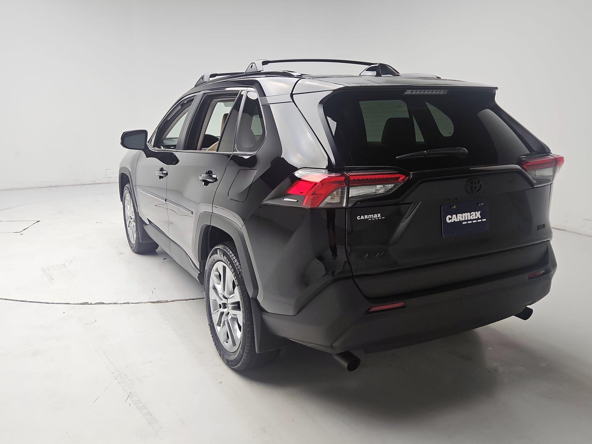 Thumbnail: 2025 Toyota RAV4 - 7