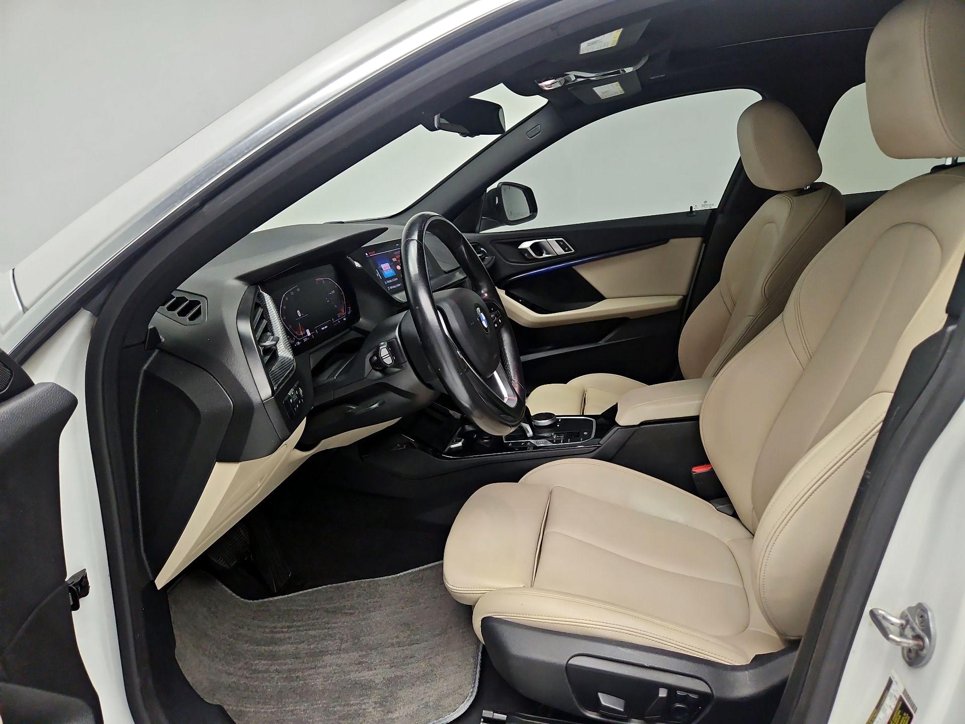 Thumbnail: 2022 BMW 2 Series - 11