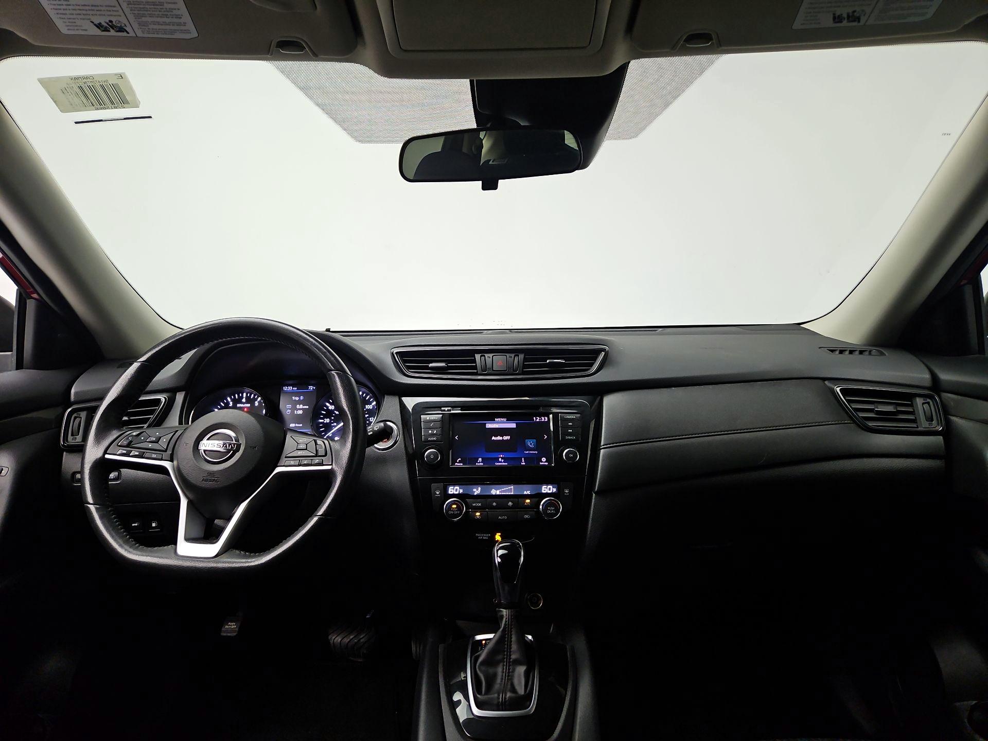 Thumbnail: 2019 Nissan Rogue - 9