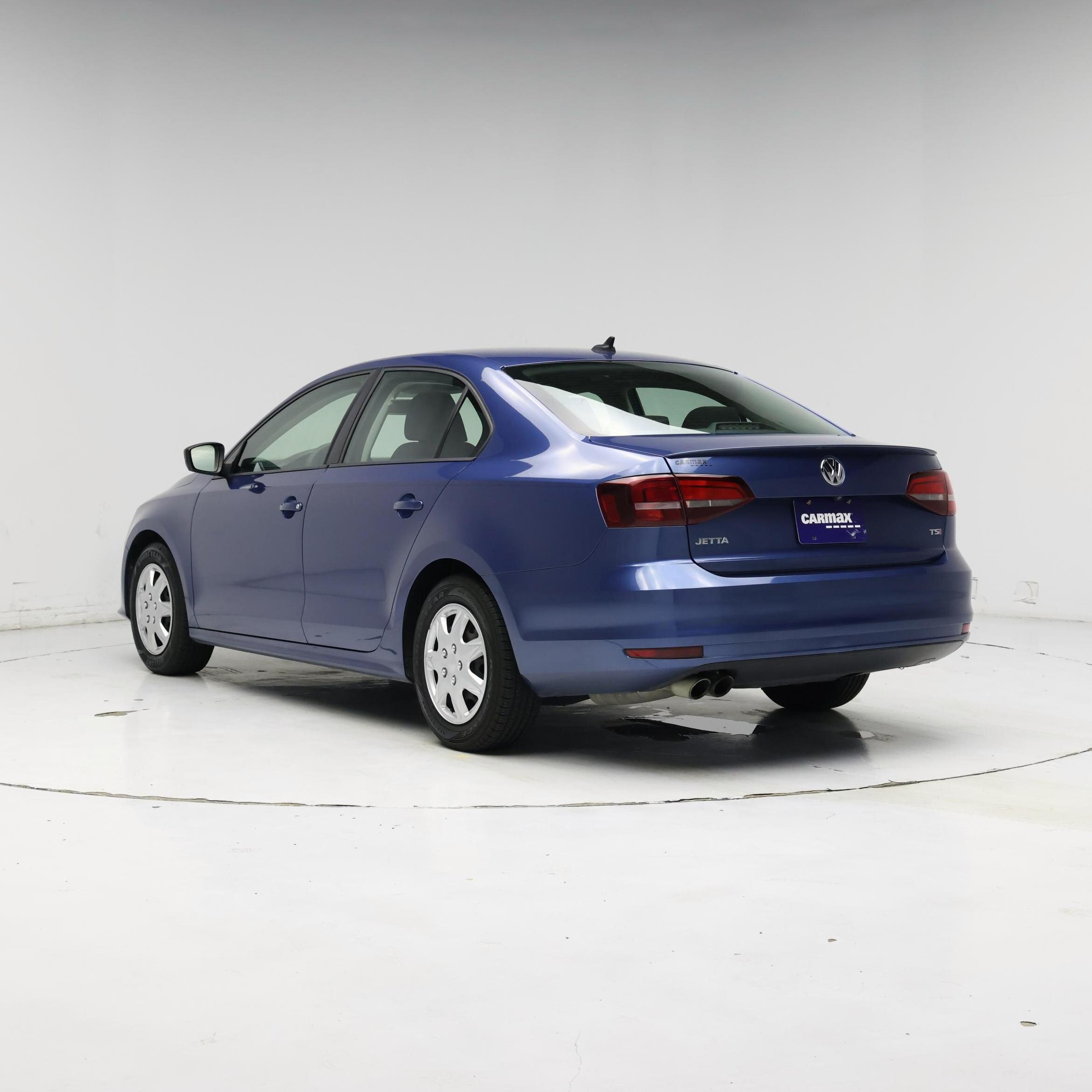 Thumbnail: 2016 Volkswagen Jetta - 2