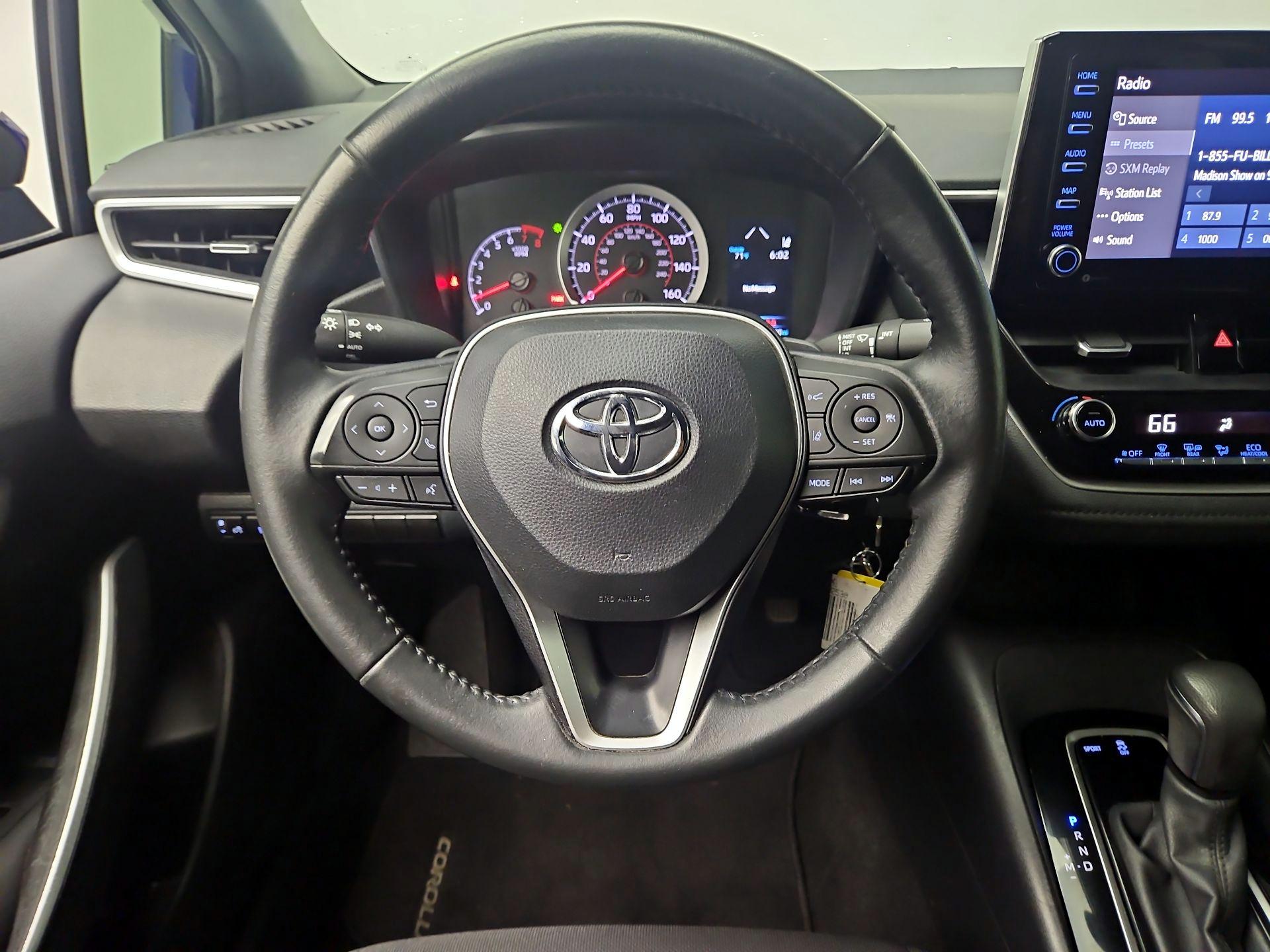 Thumbnail: 2021 Toyota Corolla - 10