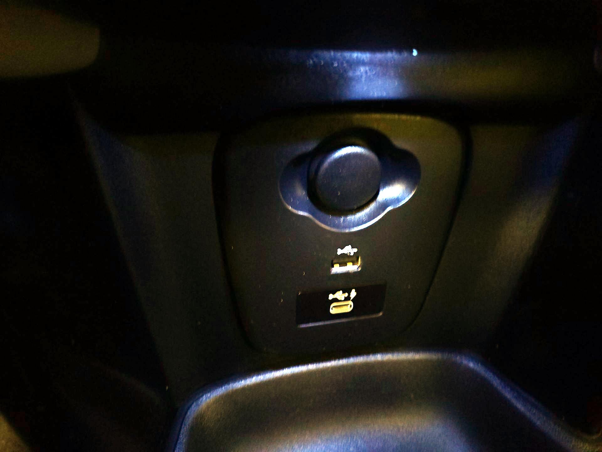 Thumbnail: 2022 MINI Cooper - 18