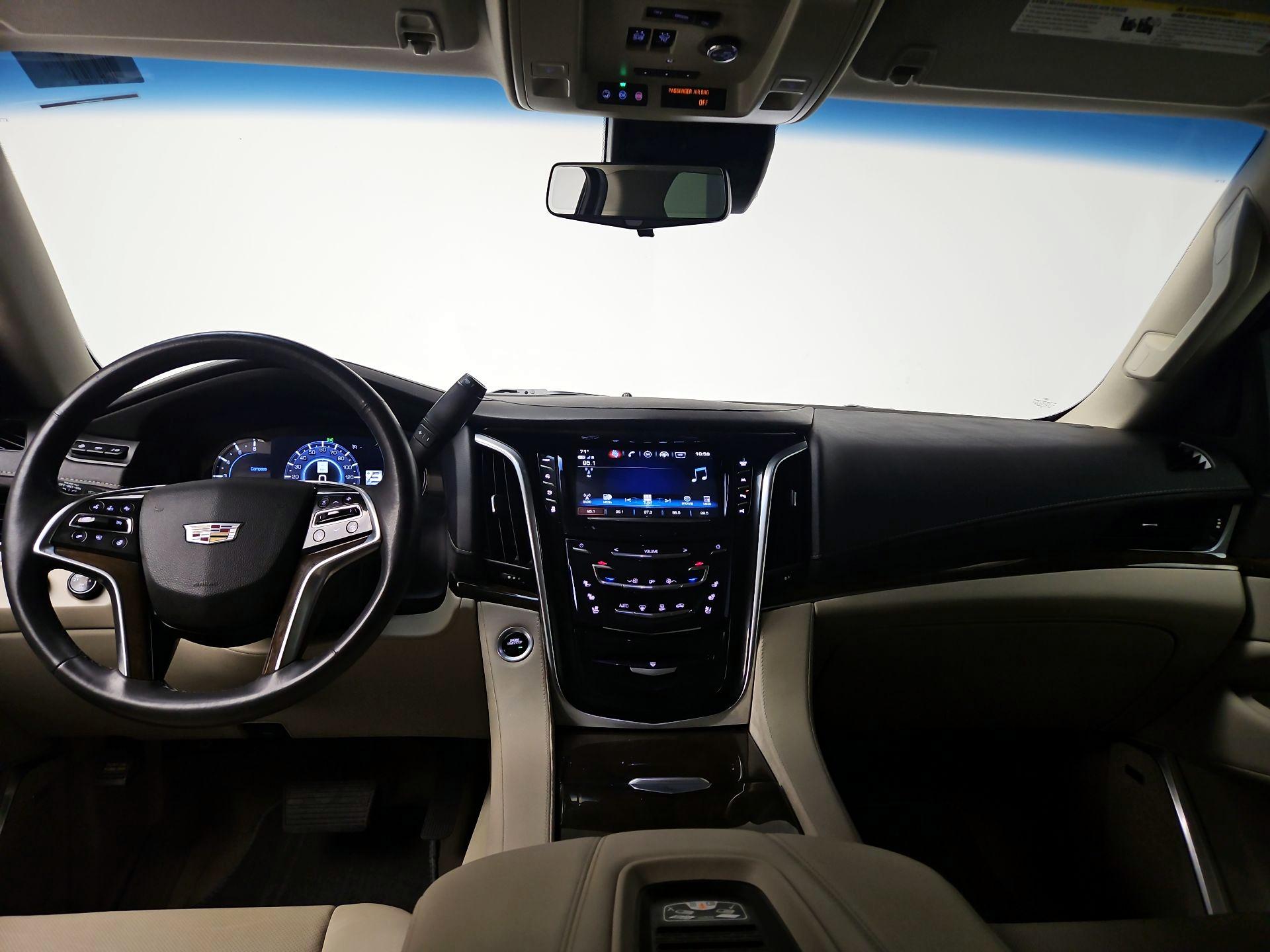 Thumbnail: 2019 Cadillac Escalade - 9