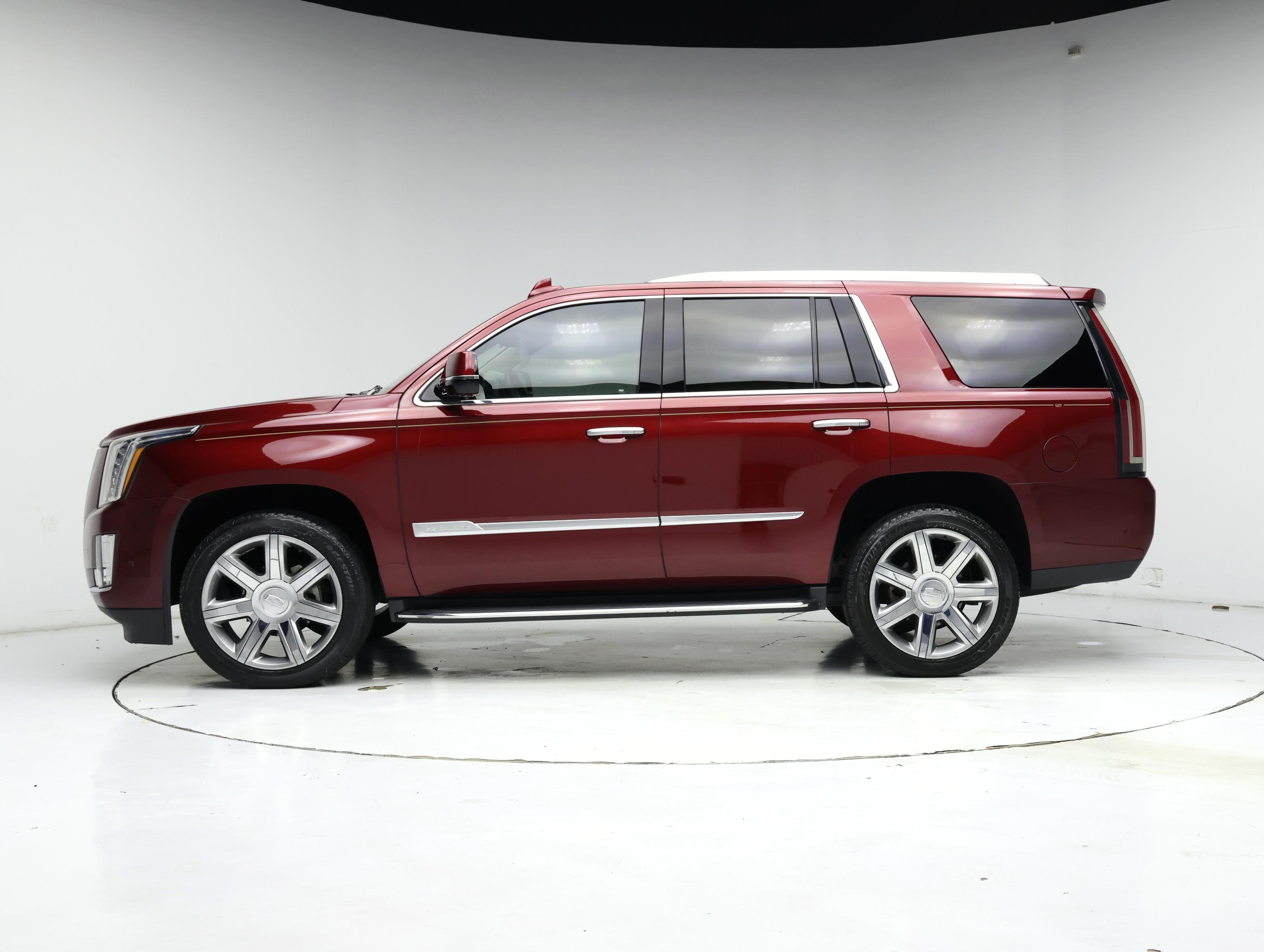 Thumbnail: 2019 Cadillac Escalade - 3