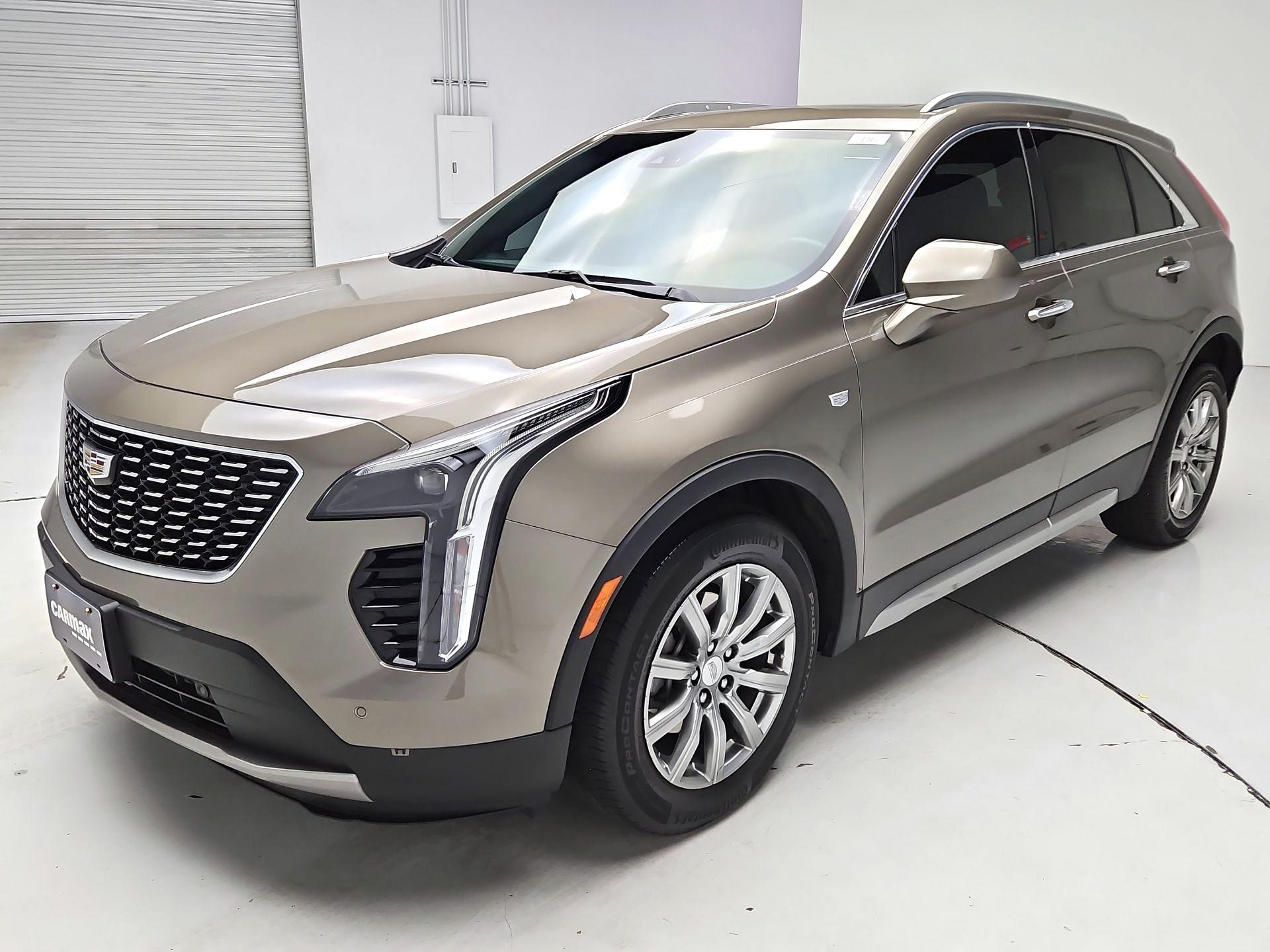 Thumbnail: 2020 Cadillac XT4 - 3