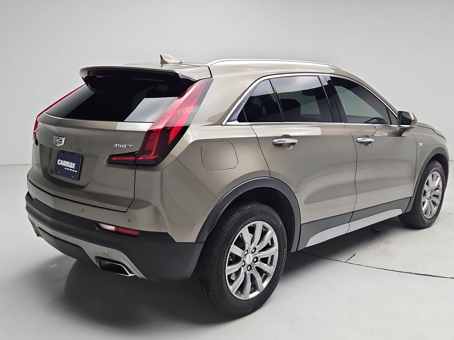Thumbnail: 2020 Cadillac XT4 - 5