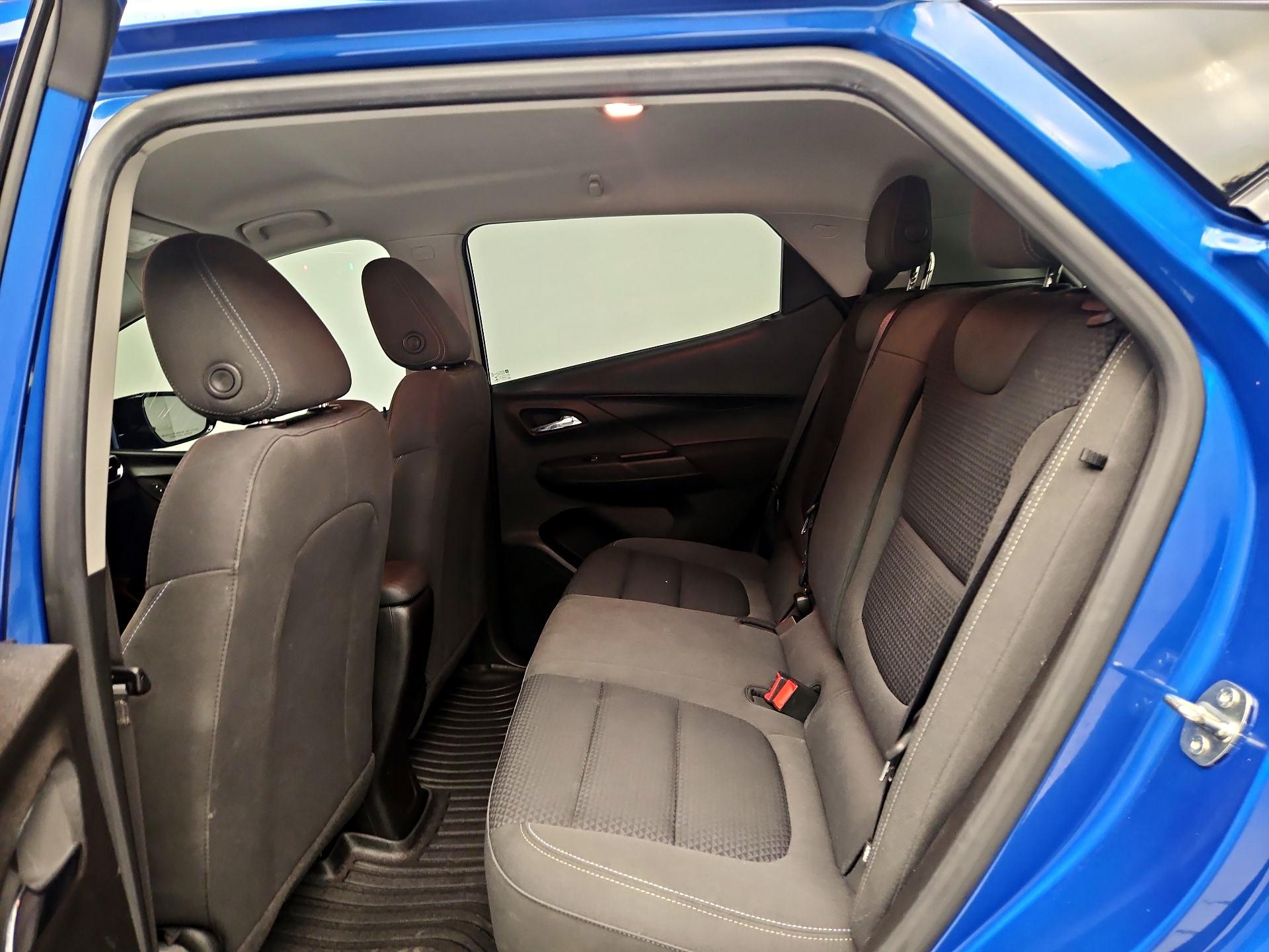 Thumbnail: 2023 Chevrolet Bolt EV - 19