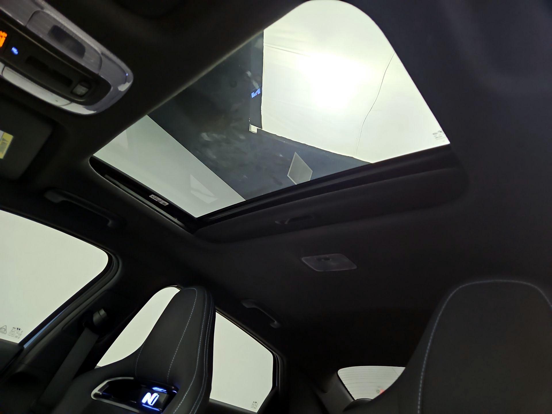 Thumbnail: 2025 Hyundai Elantra - 20