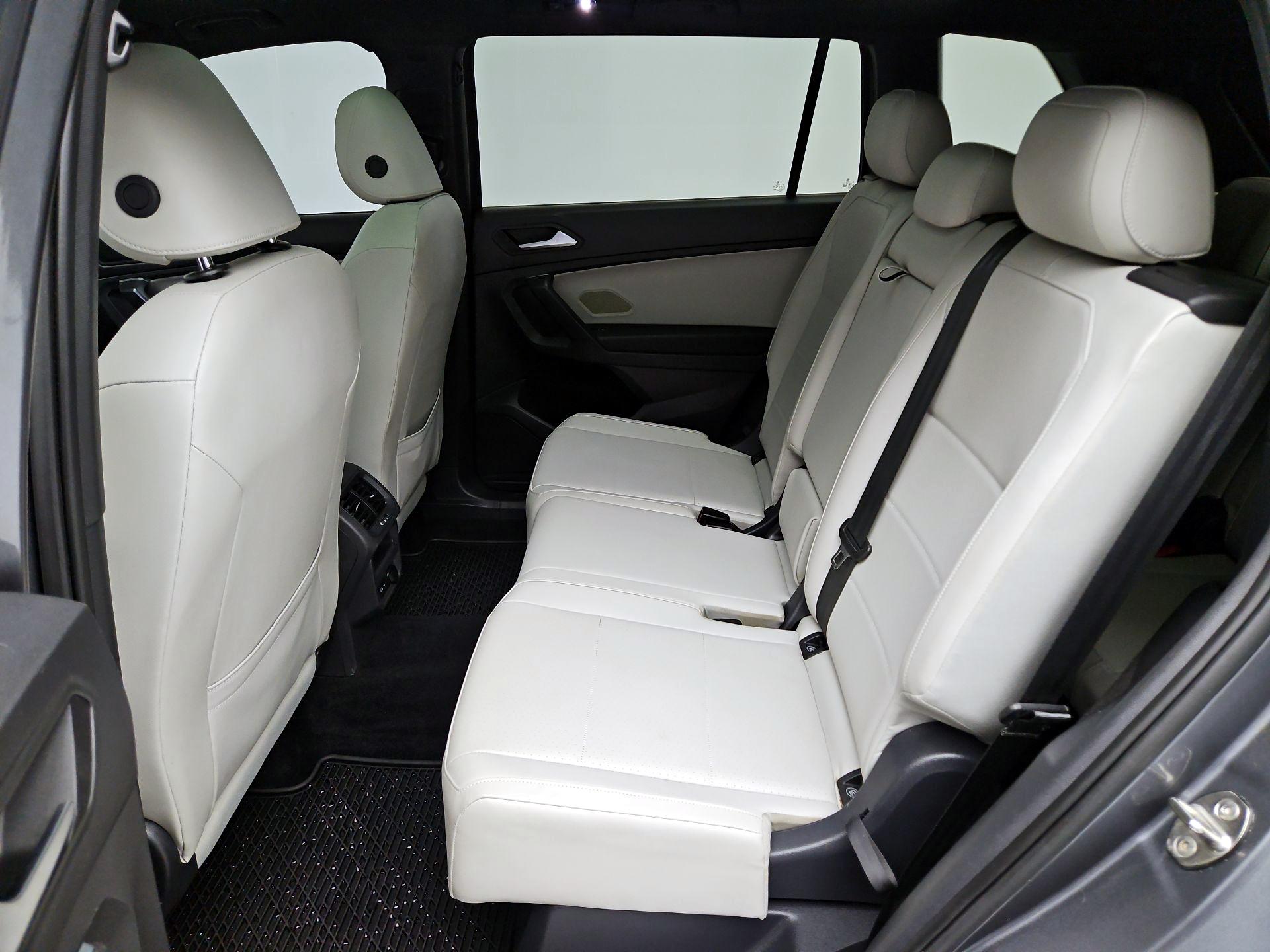 Thumbnail: 2021 Volkswagen Tiguan - 20