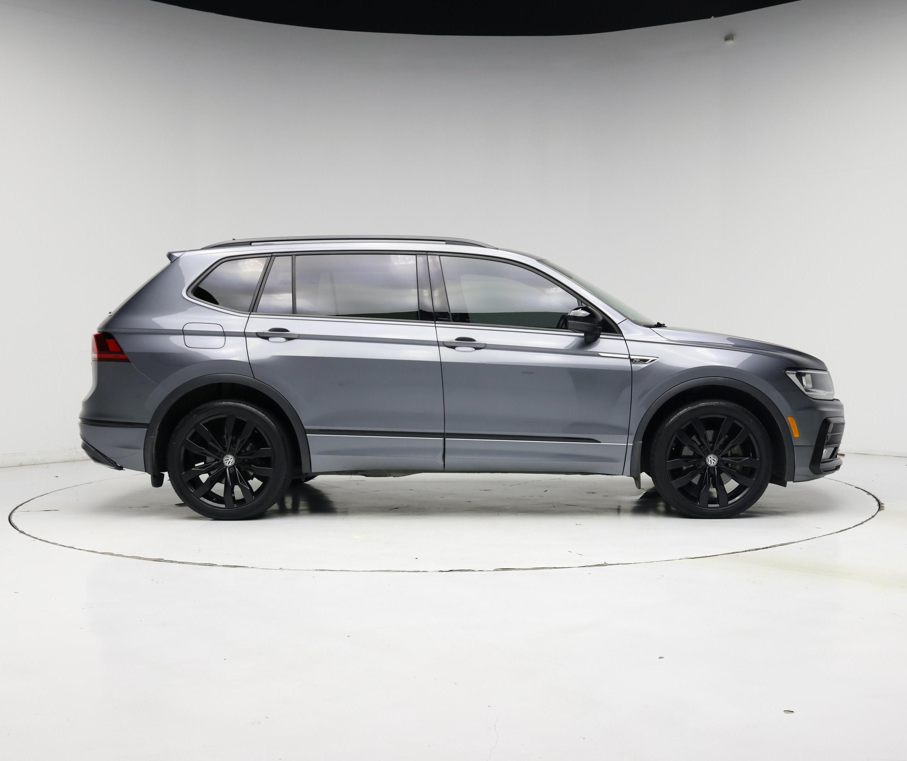 Thumbnail: 2021 Volkswagen Tiguan - 7