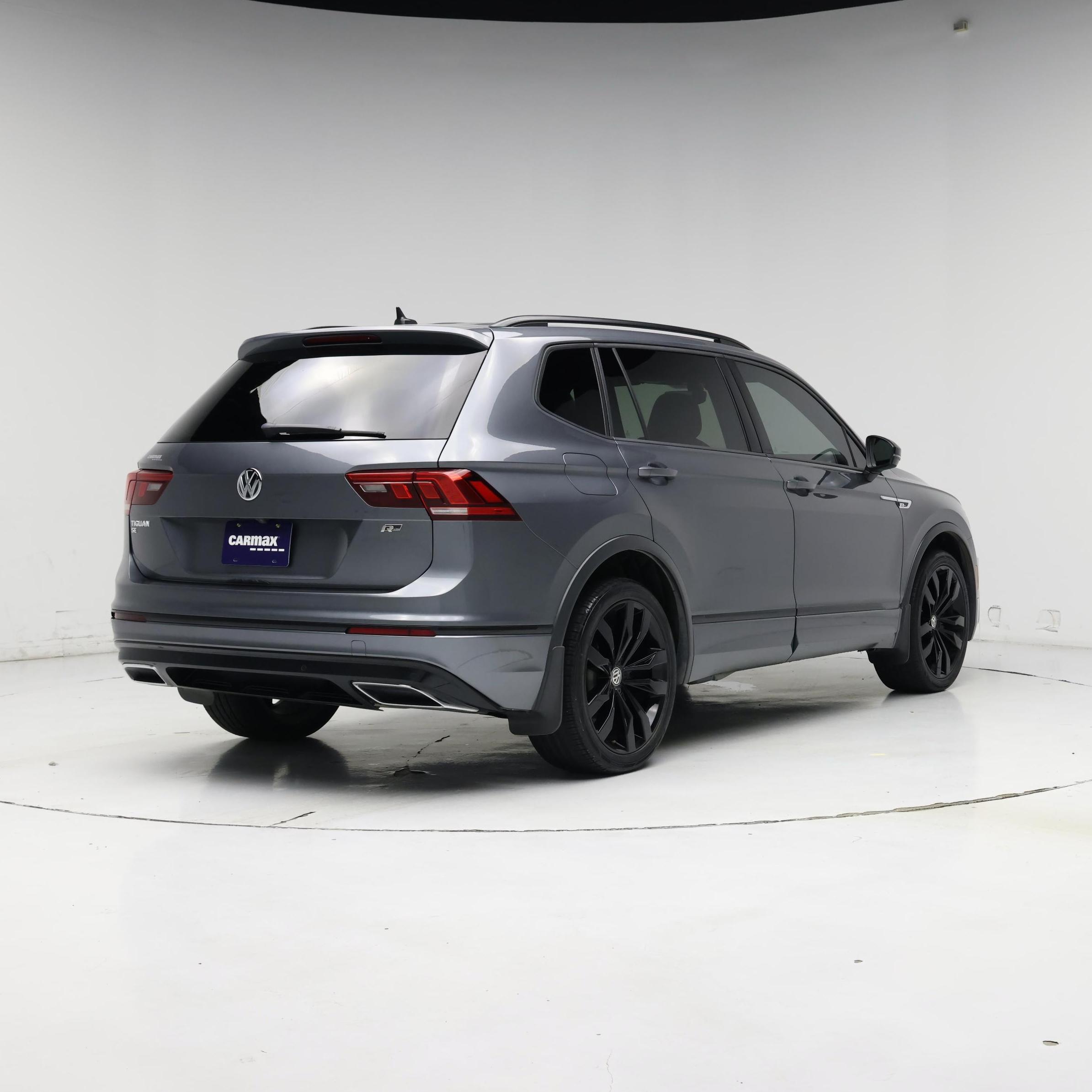 Thumbnail: 2021 Volkswagen Tiguan - 8