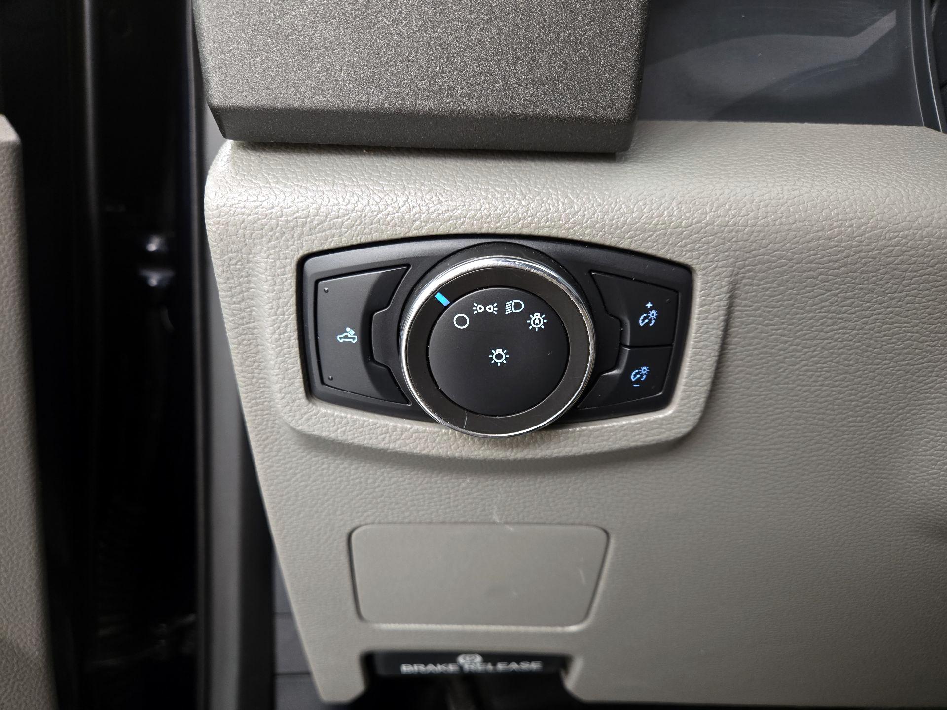 Thumbnail: 2022 Ford F-350 - 11