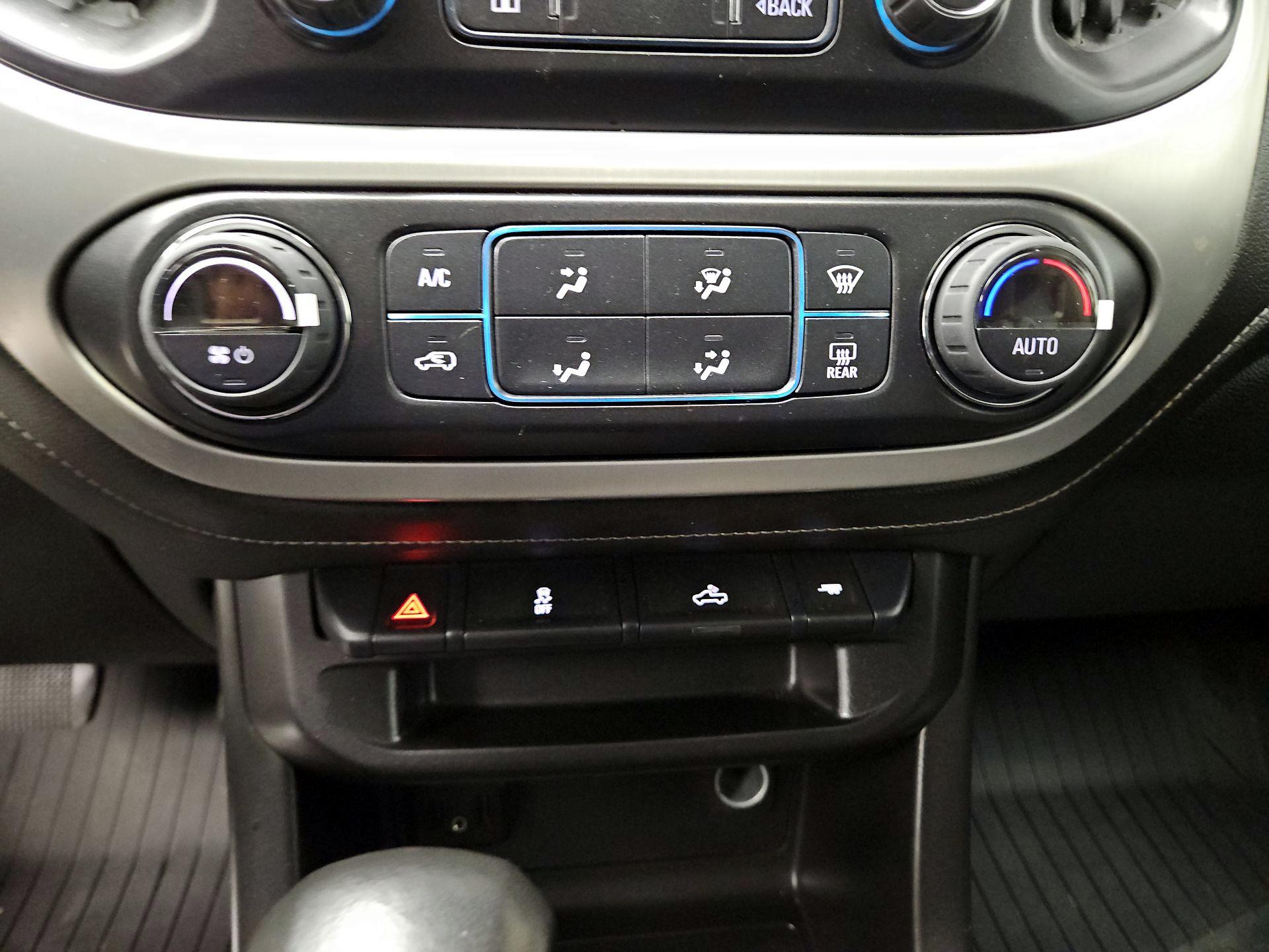 Thumbnail: 2022 GMC Canyon - 16