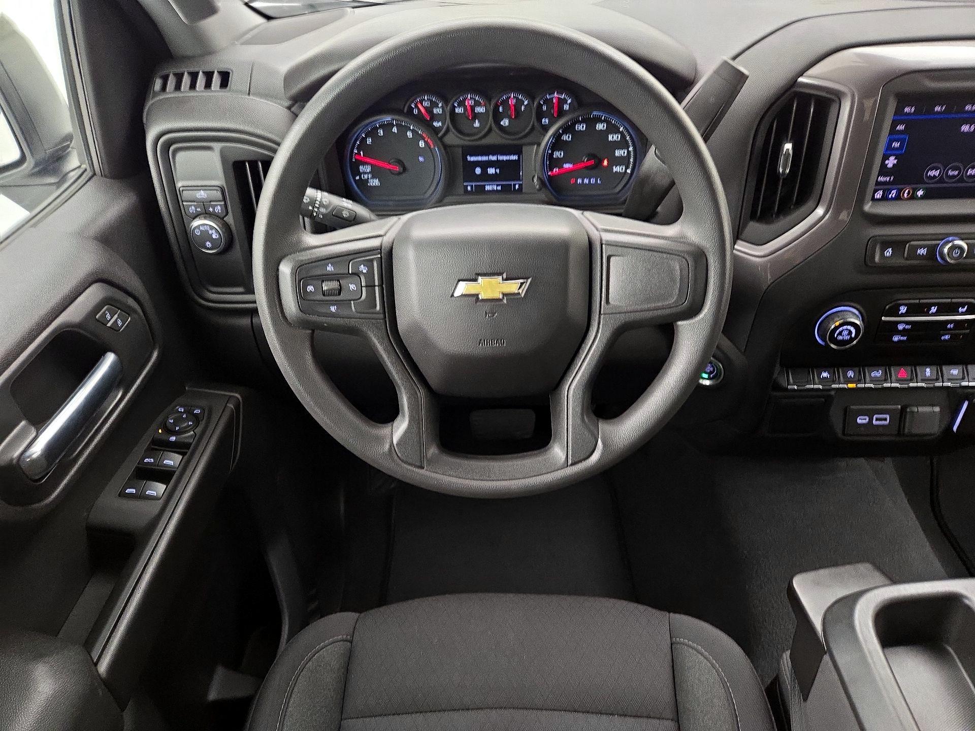 Thumbnail: 2023 Chevrolet Silverado 1500 - 10