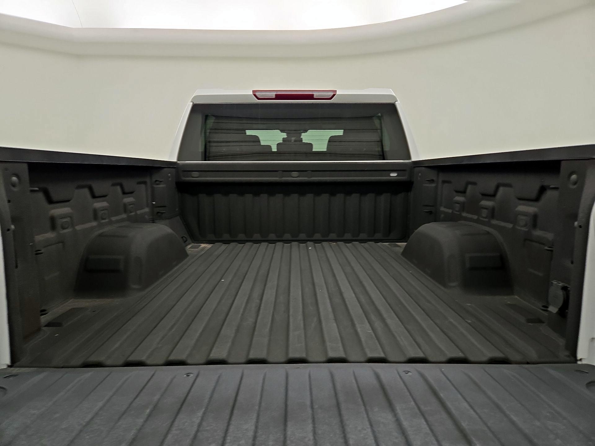 Thumbnail: 2023 Chevrolet Silverado 1500 - 20