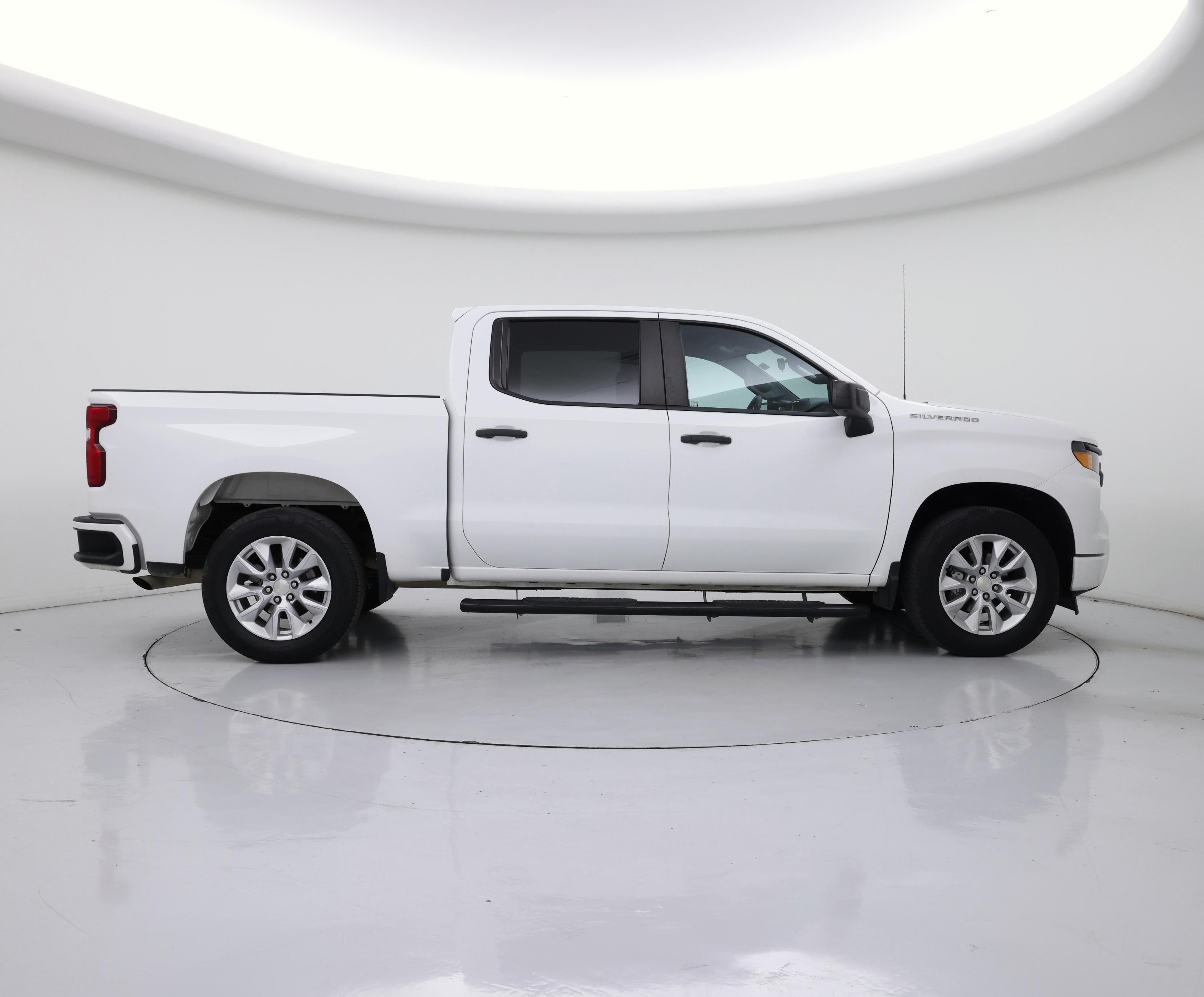 Thumbnail: 2023 Chevrolet Silverado 1500 - 7