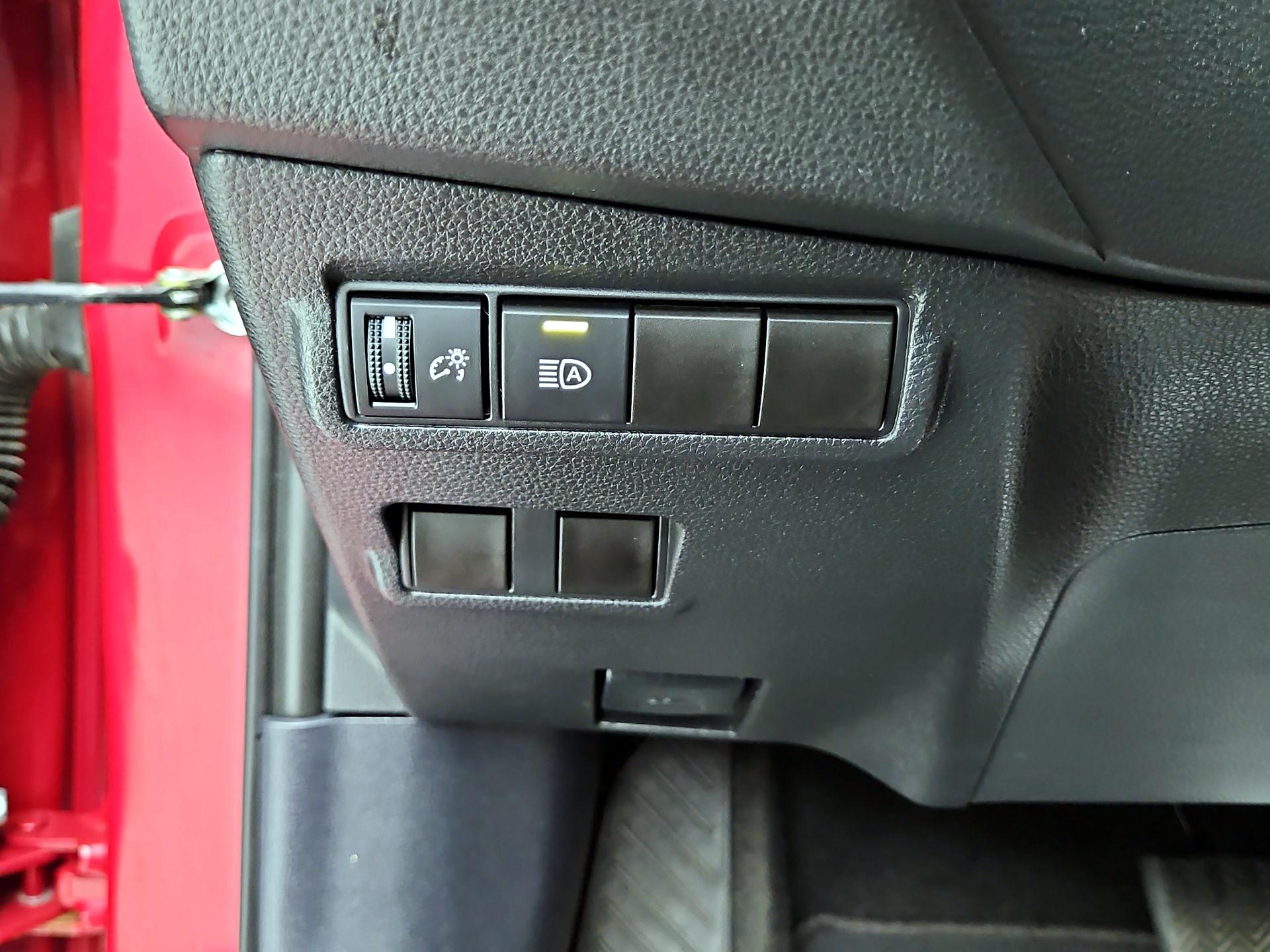 Thumbnail: 2023 Toyota Corolla Cross - 13