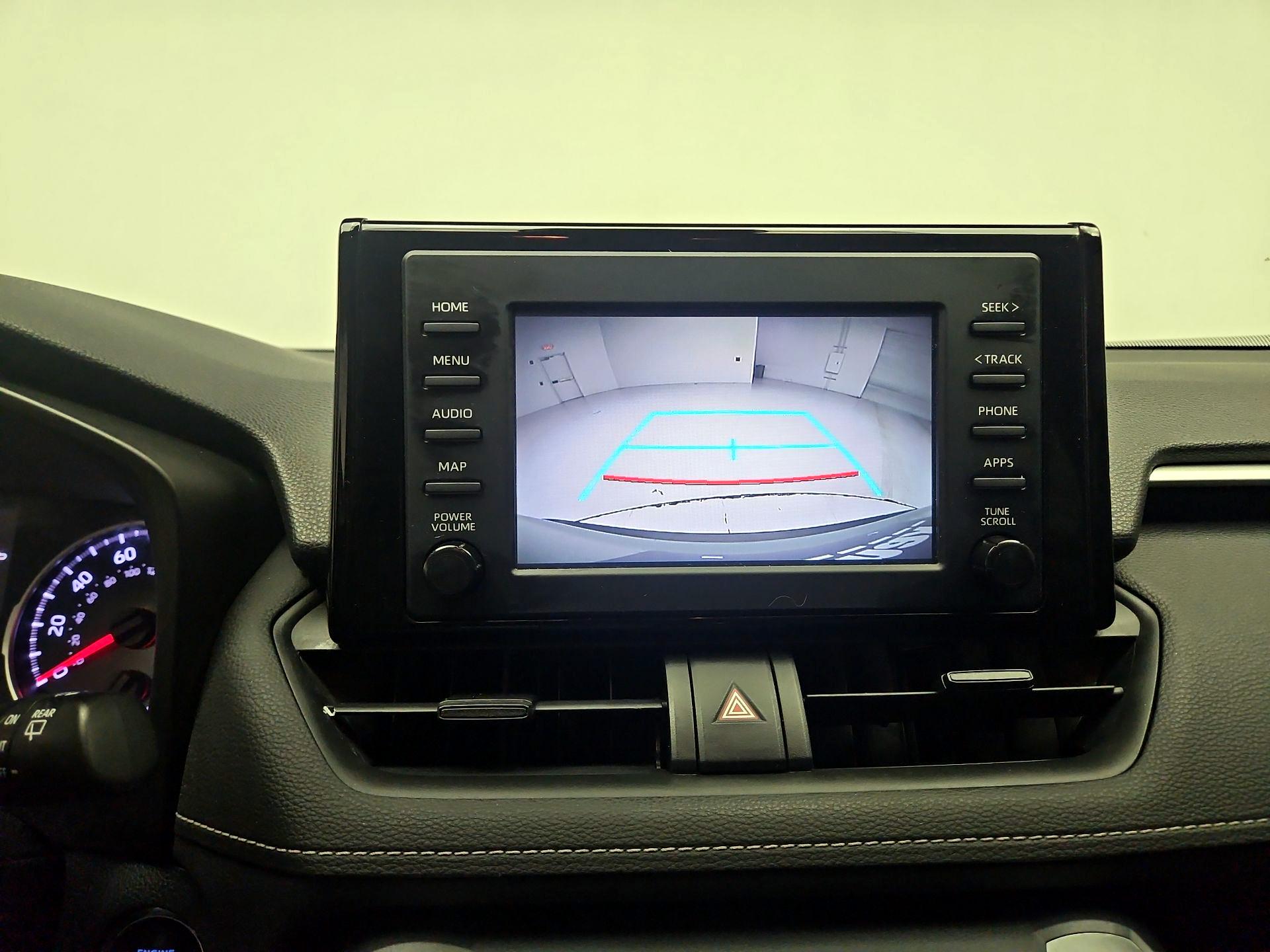 Thumbnail: 2019 Toyota RAV4 - 14