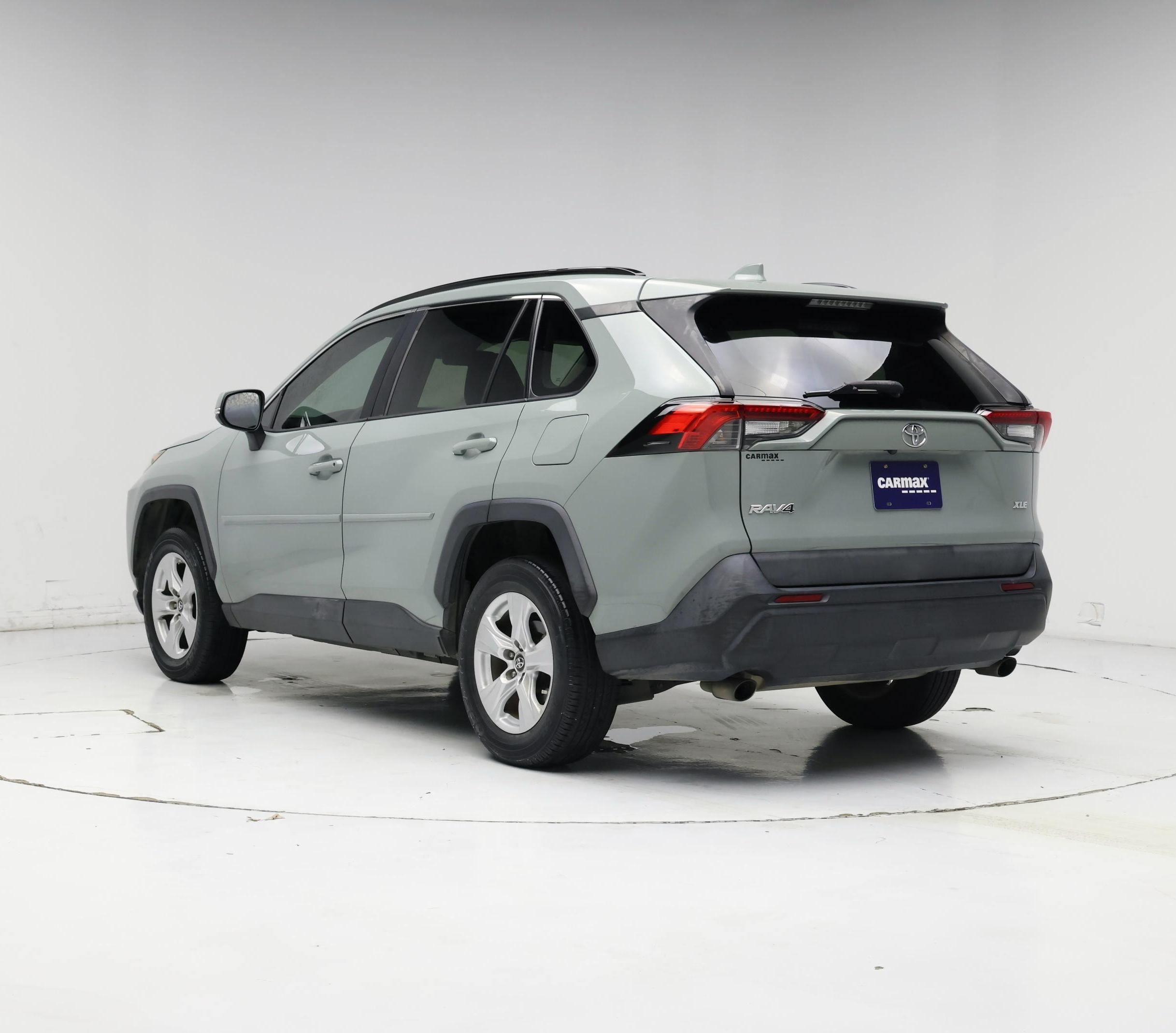 Thumbnail: 2019 Toyota RAV4 - 2