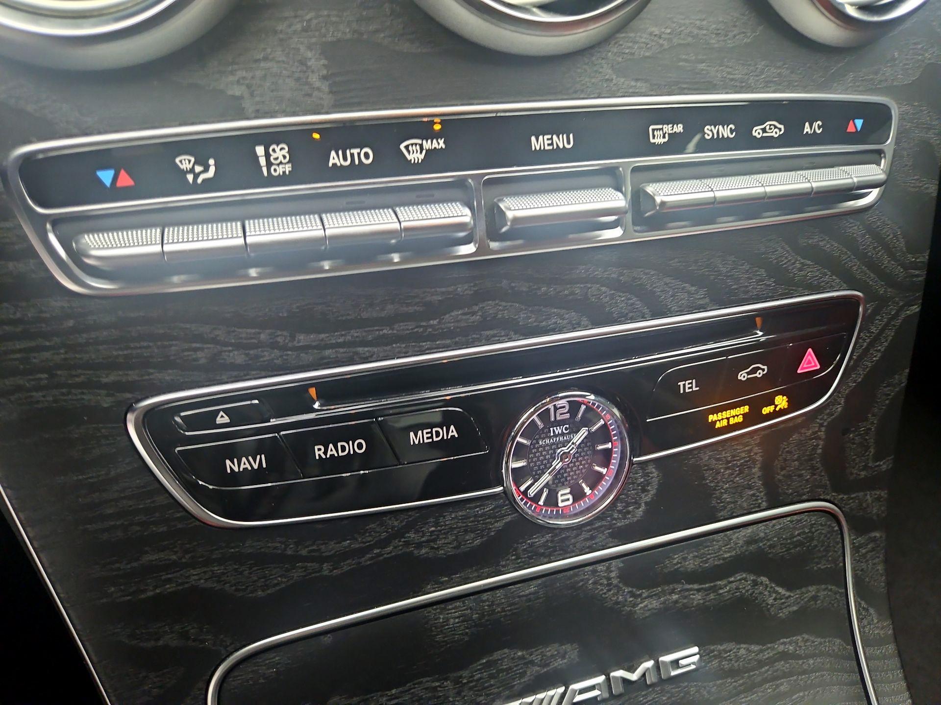 Thumbnail: 2018 Mercedes-Benz C-Class - 16