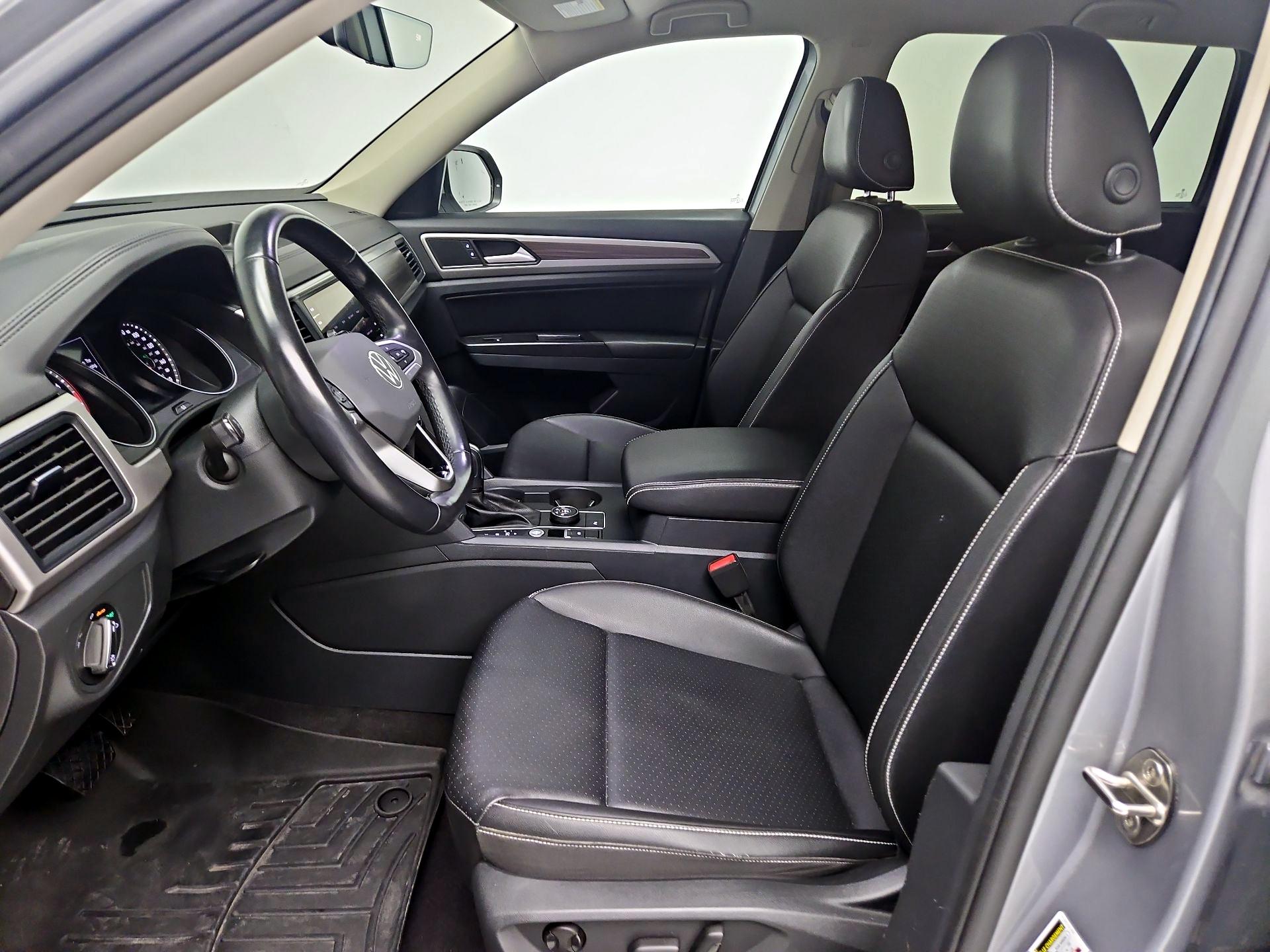 Thumbnail: 2021 Volkswagen Atlas - 11