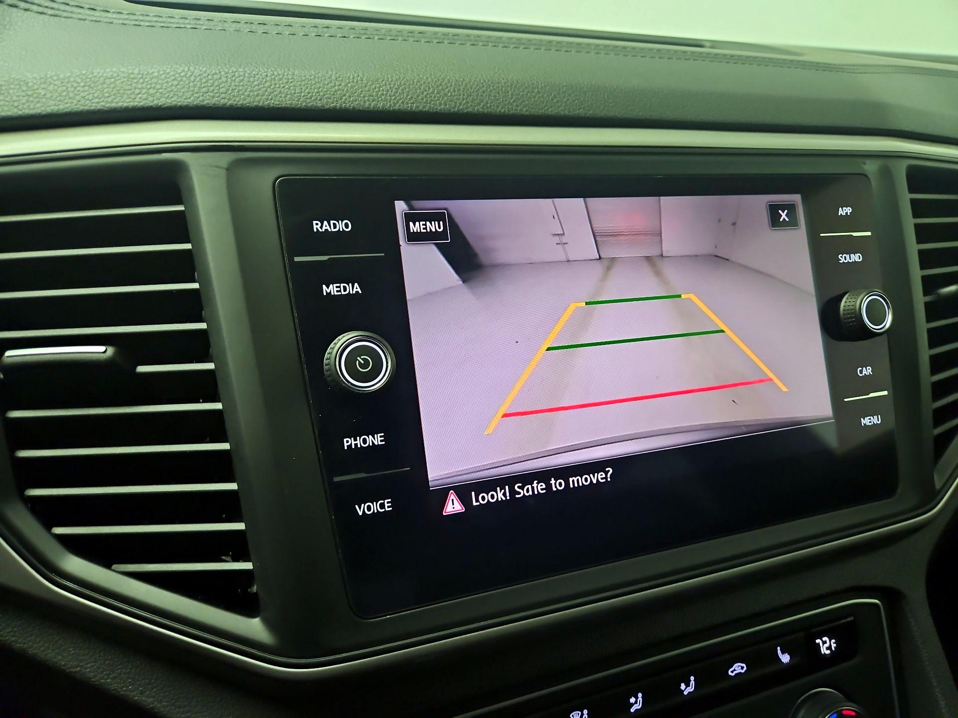 Thumbnail: 2021 Volkswagen Atlas - 14