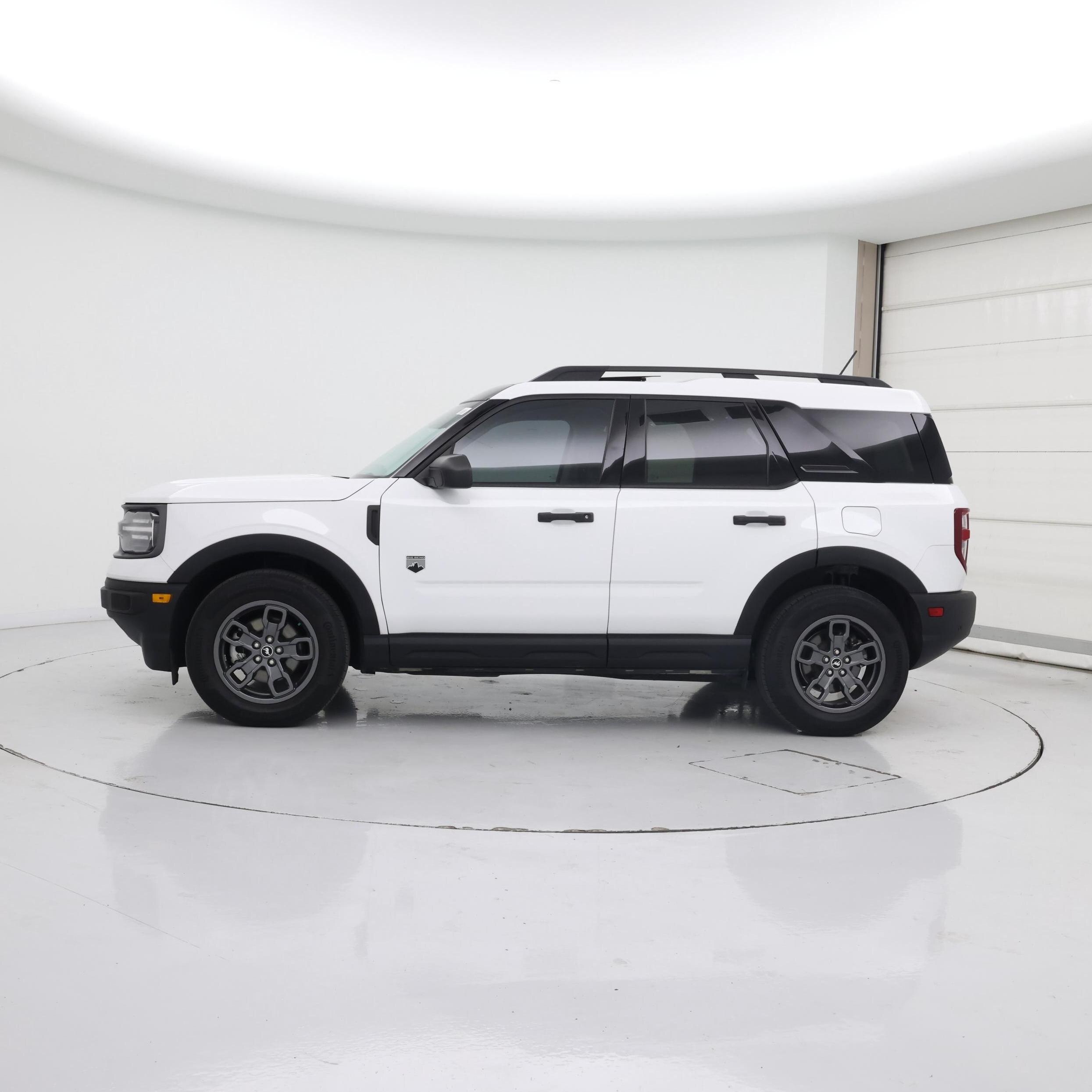 Thumbnail: 2023 Ford Bronco Sport - 3