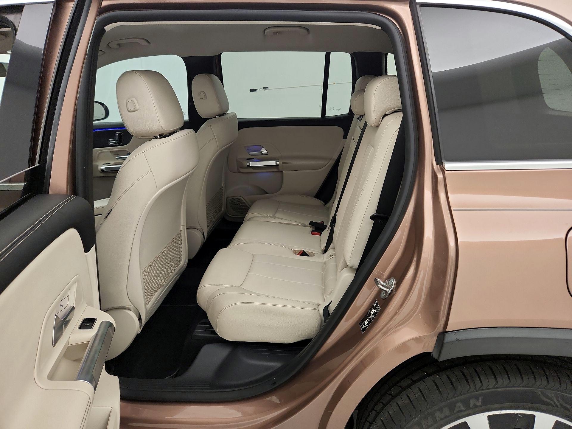 Thumbnail: 2022 Mercedes-Benz GLB - 19