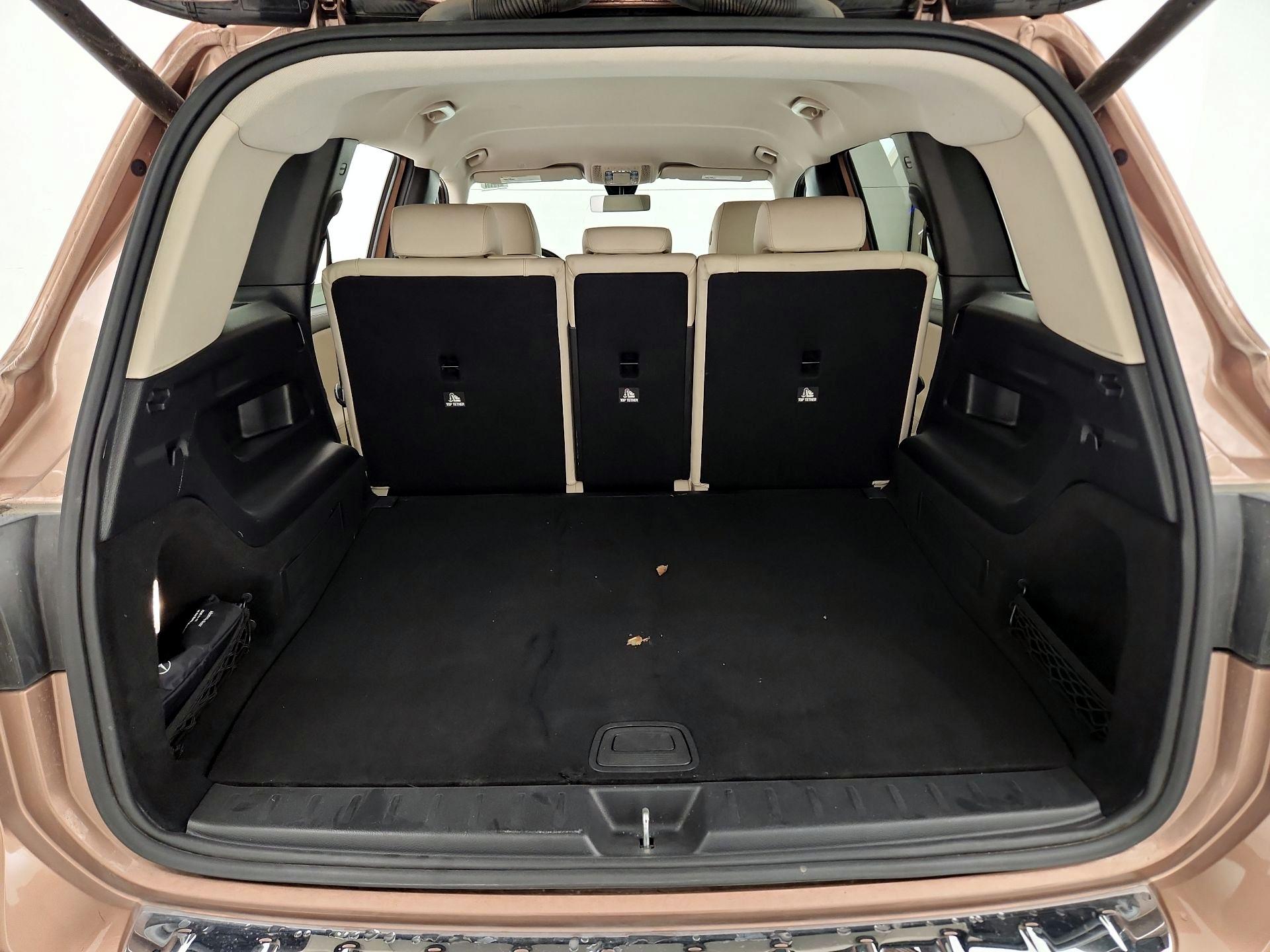 Thumbnail: 2022 Mercedes-Benz GLB - 20