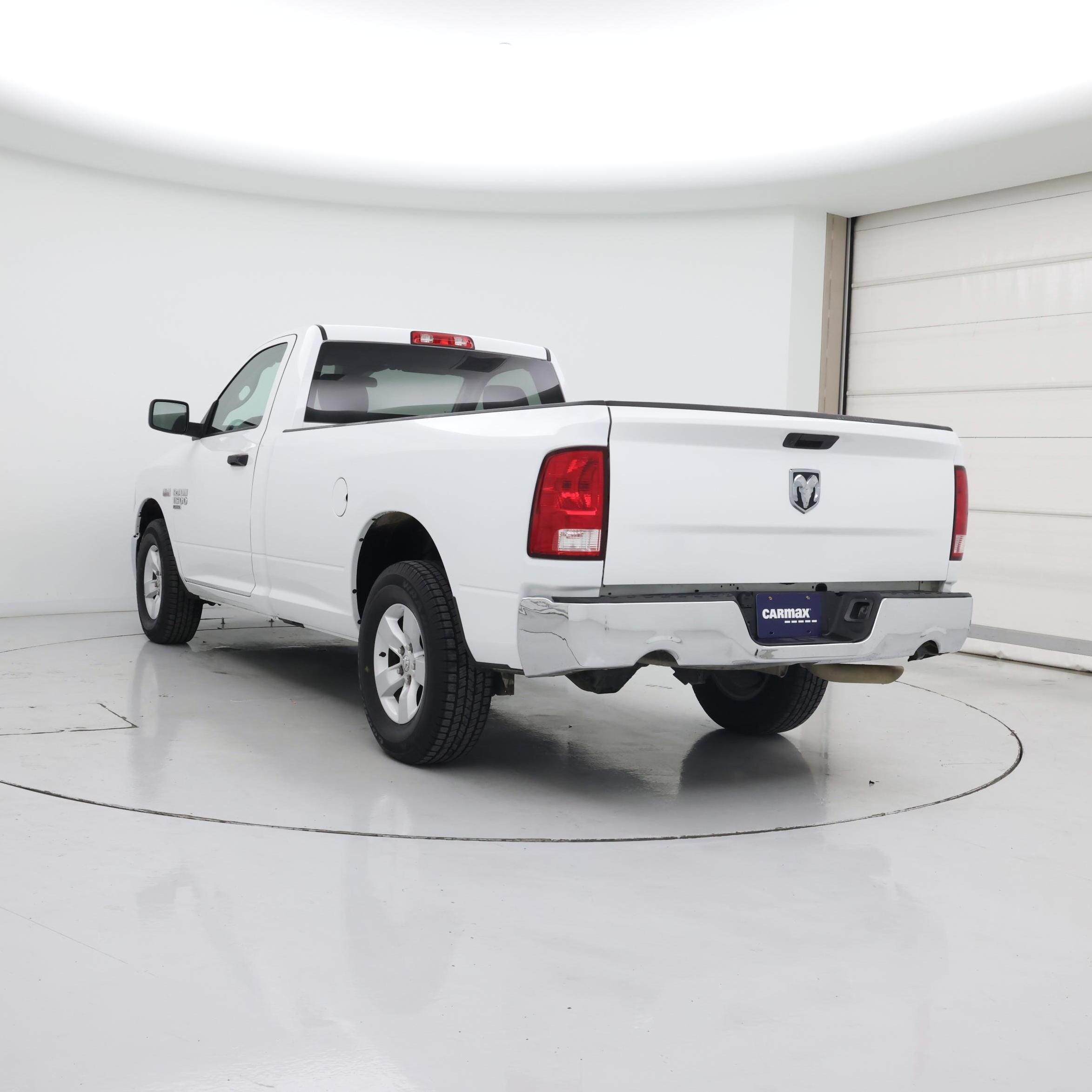 Thumbnail: 2022 RAM 1500 Classic - 2