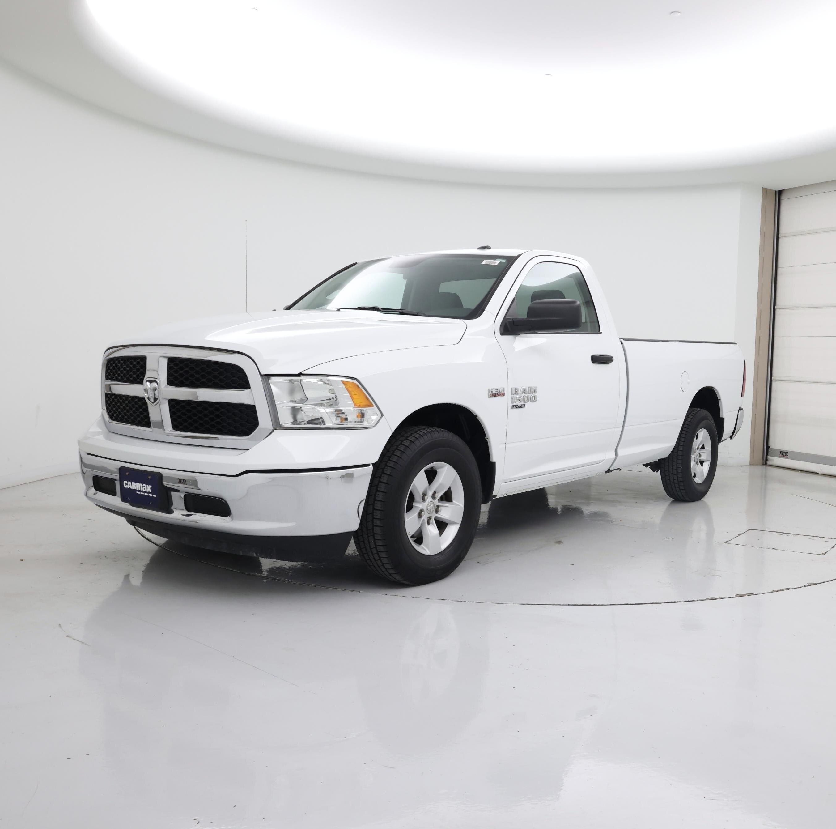 Thumbnail: 2022 RAM 1500 Classic - 4