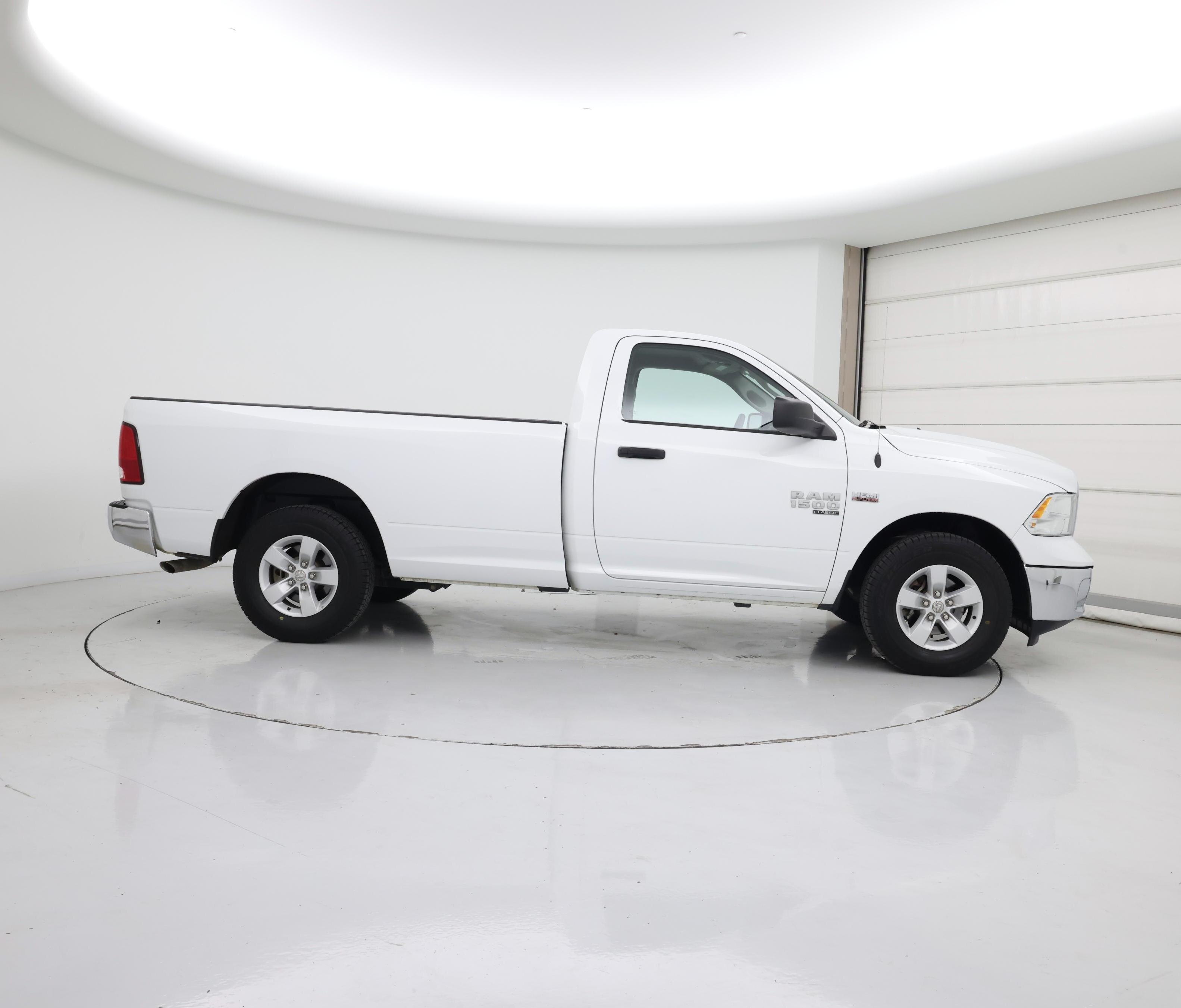 Thumbnail: 2022 RAM 1500 Classic - 7