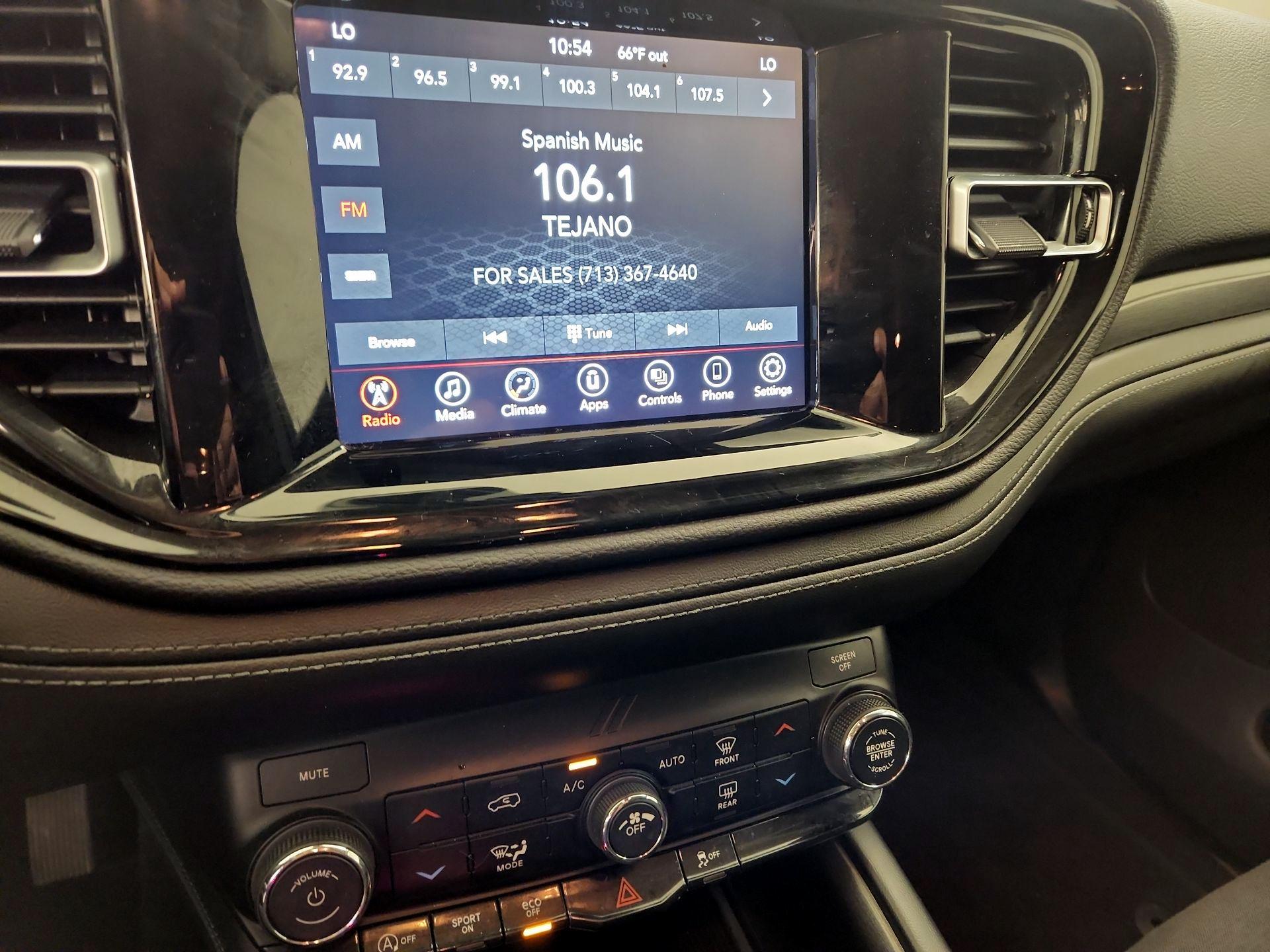 Thumbnail: 2022 Dodge Durango - 15