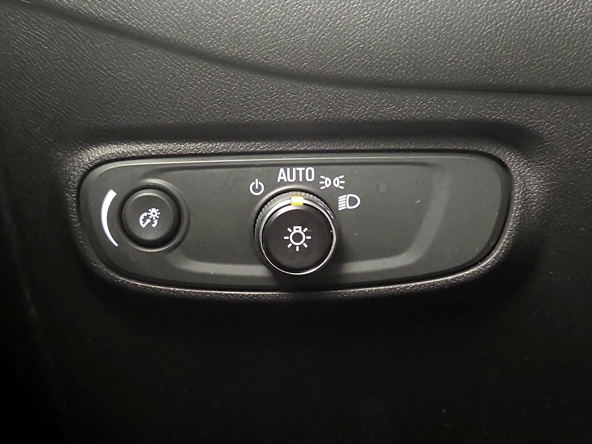 Thumbnail: 2023 Chevrolet Equinox - 13