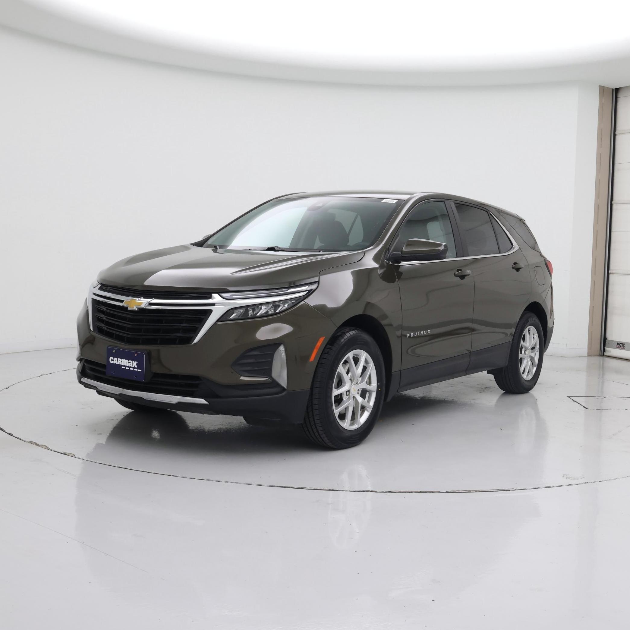 Thumbnail: 2023 Chevrolet Equinox - 4