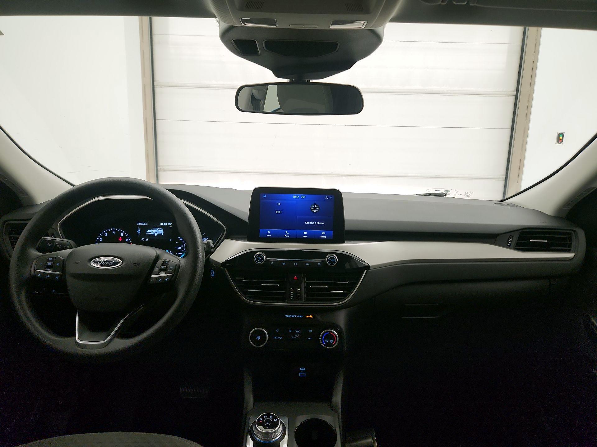 Thumbnail: 2022 Ford Escape - 9