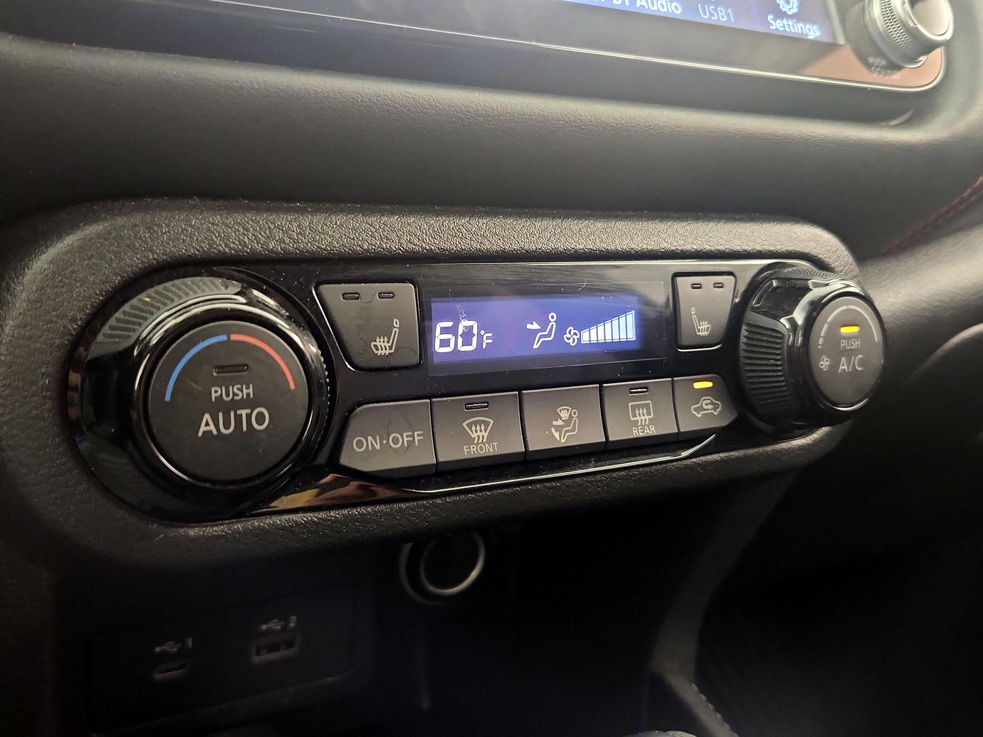 Thumbnail: 2023 Nissan Kicks - 16