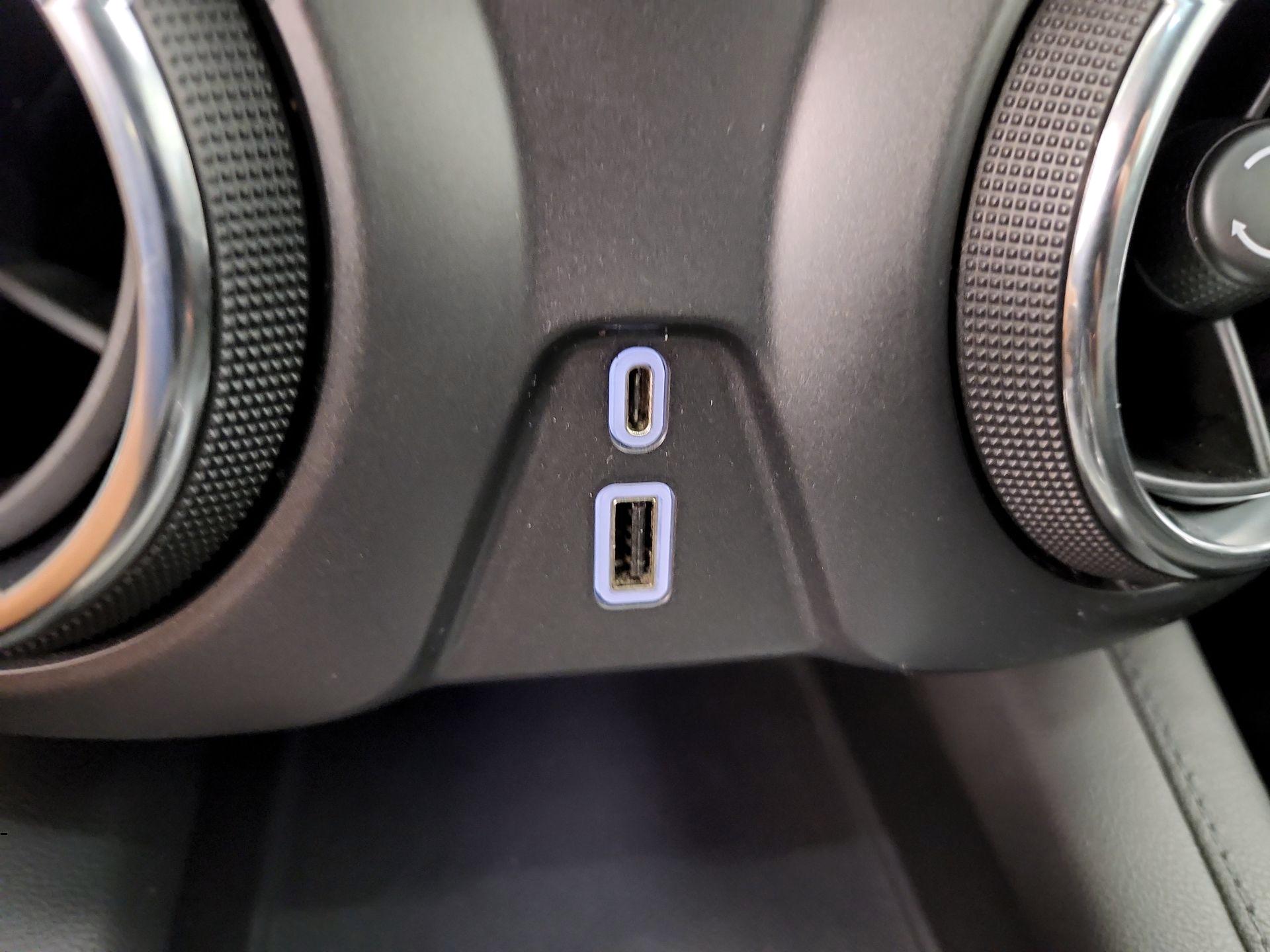 Thumbnail: 2021 Chevrolet Blazer - 18