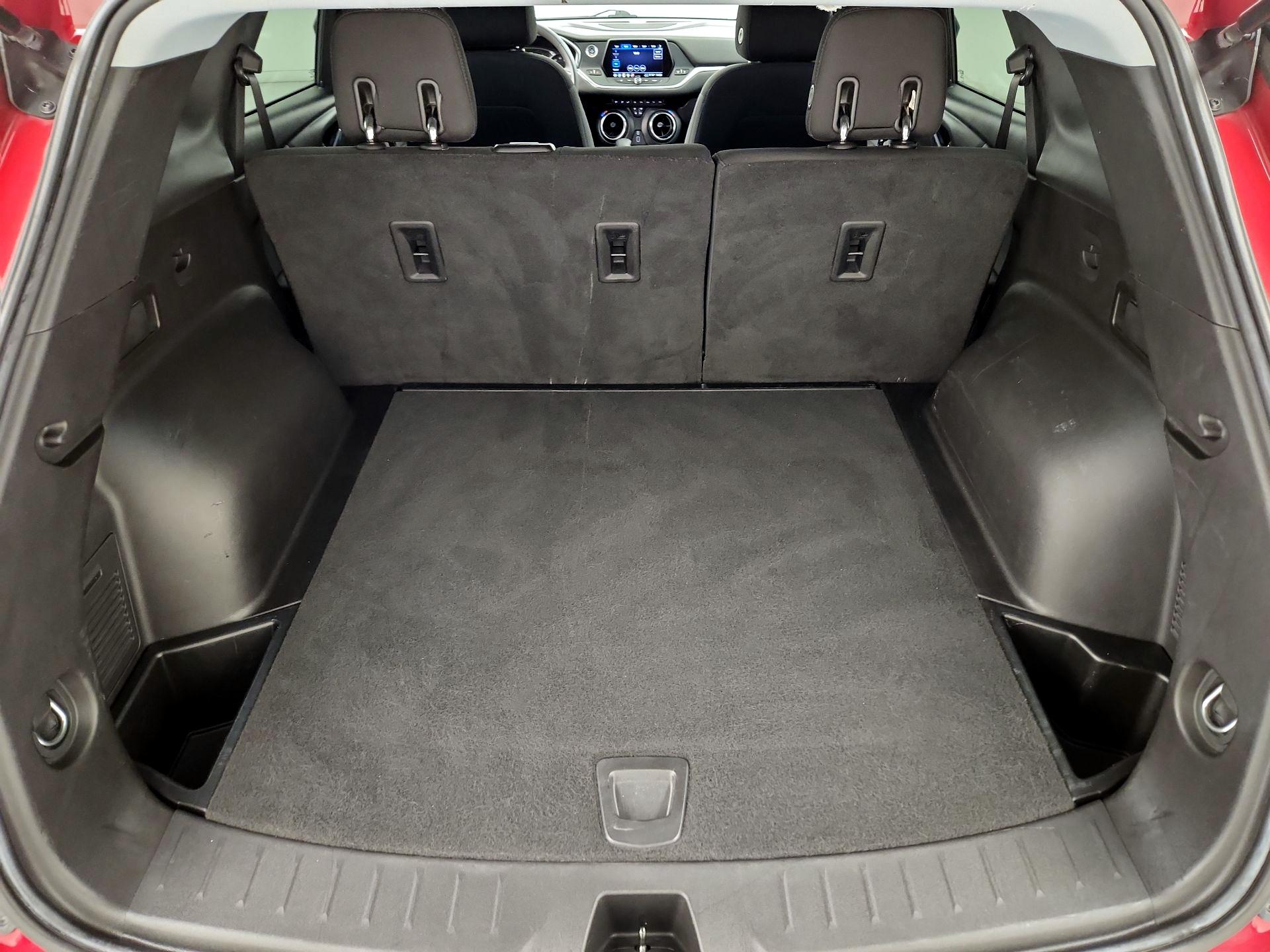 Thumbnail: 2021 Chevrolet Blazer - 20