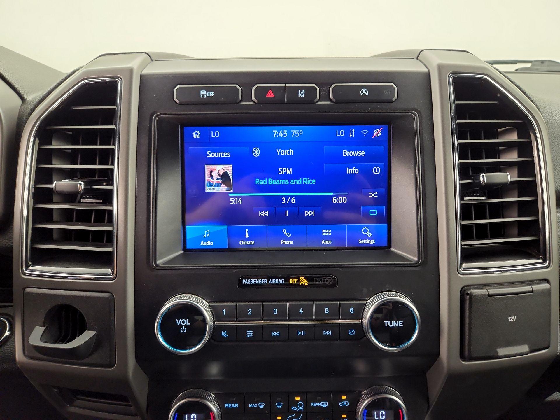 Thumbnail: 2020 Ford Expedition - 15