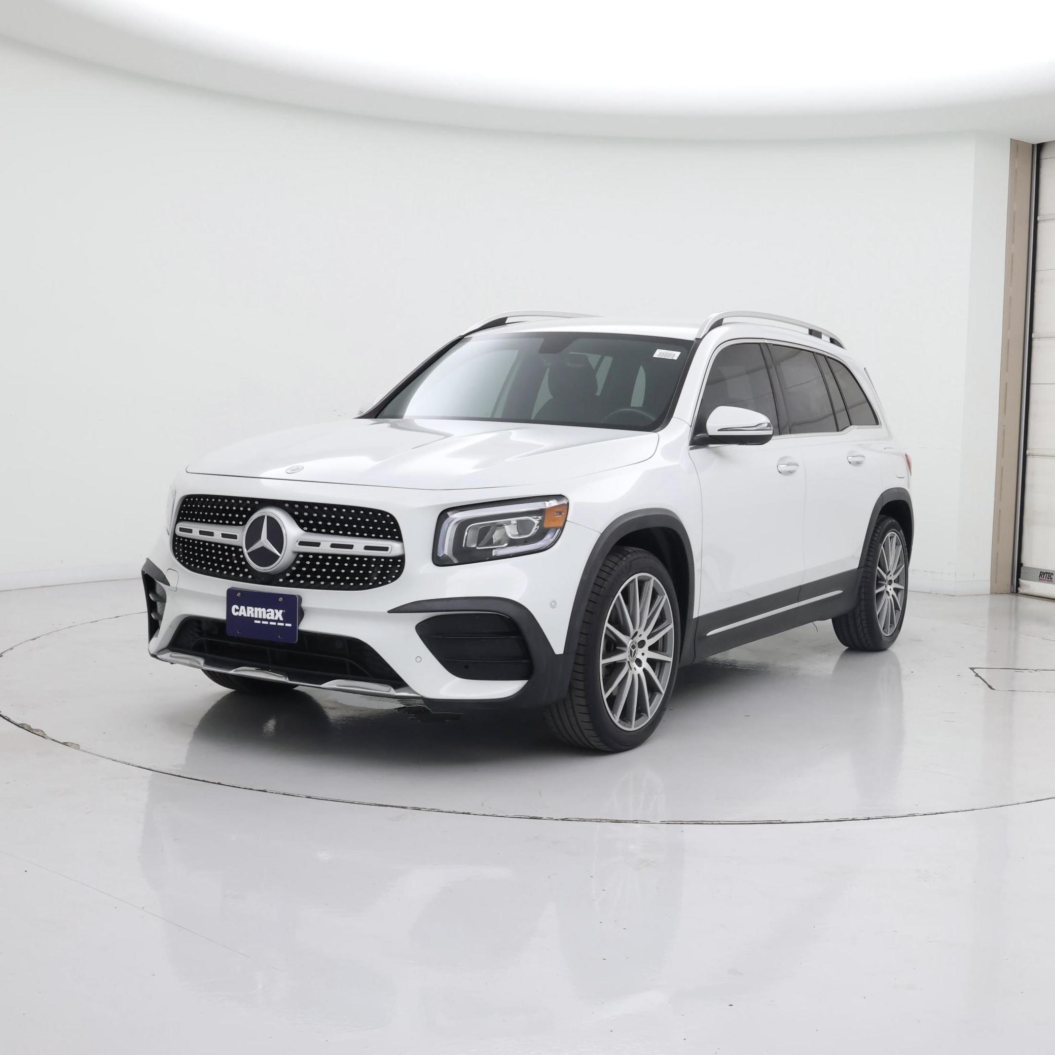 Thumbnail: 2021 Mercedes-Benz GLB - 4