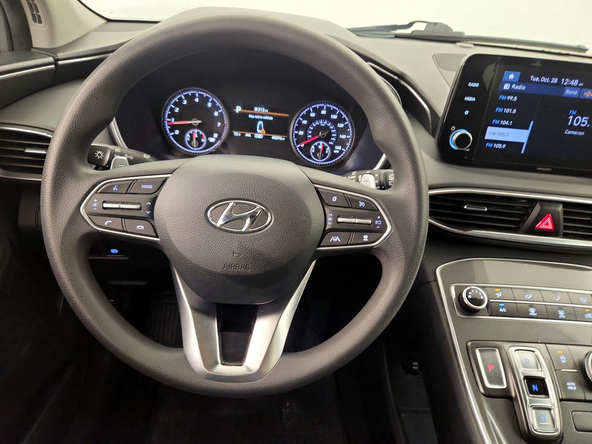 Thumbnail: 2022 Hyundai Santa Fe - 10