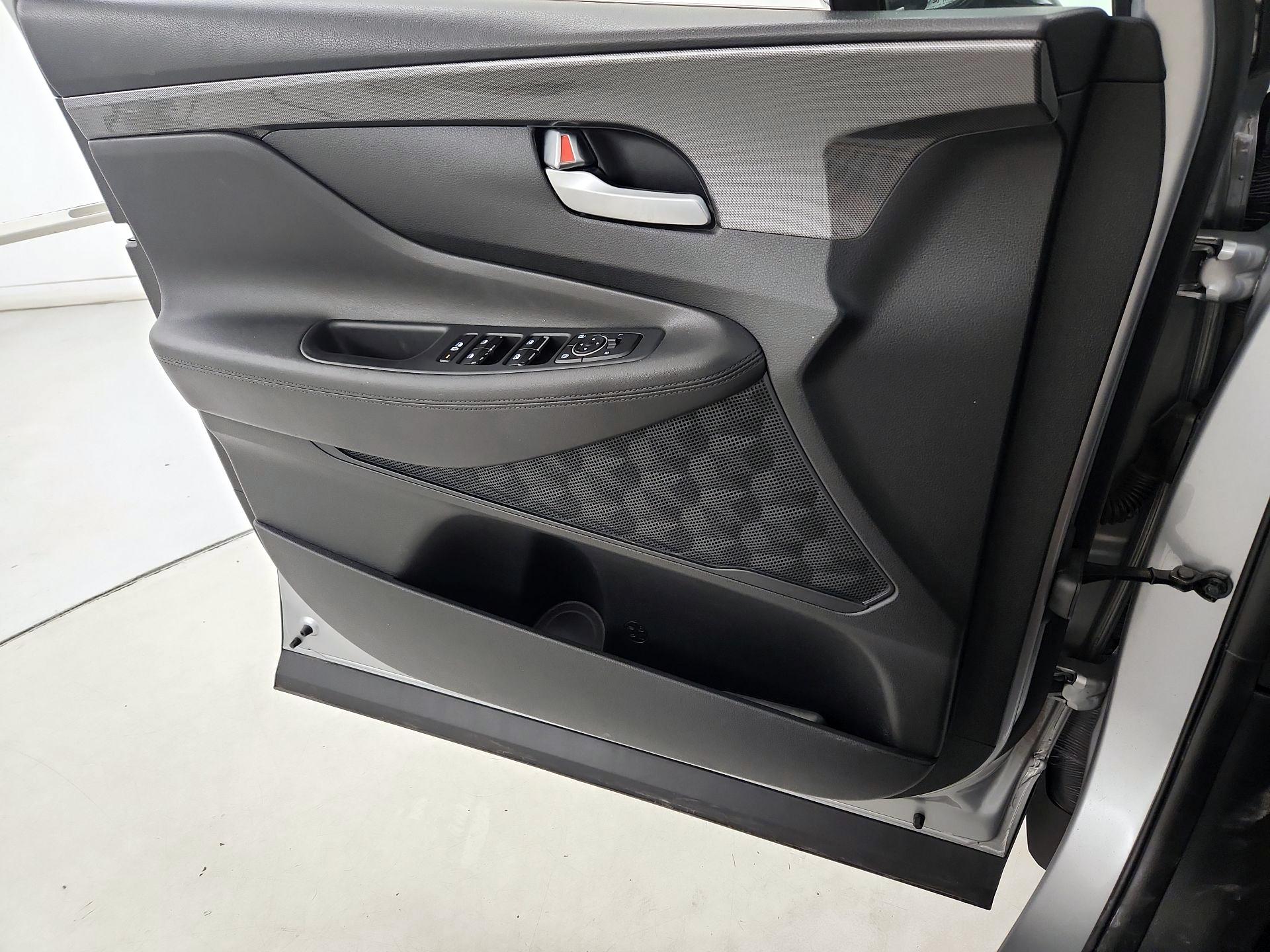 Thumbnail: 2022 Hyundai Santa Fe - 12