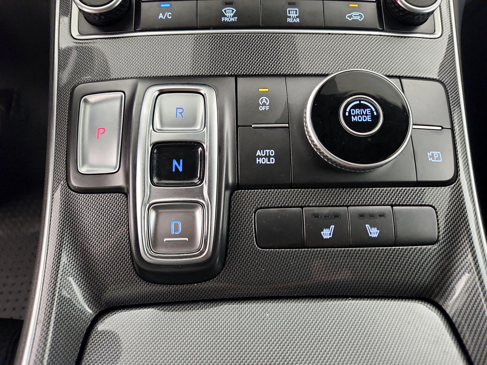 Thumbnail: 2022 Hyundai Santa Fe - 17