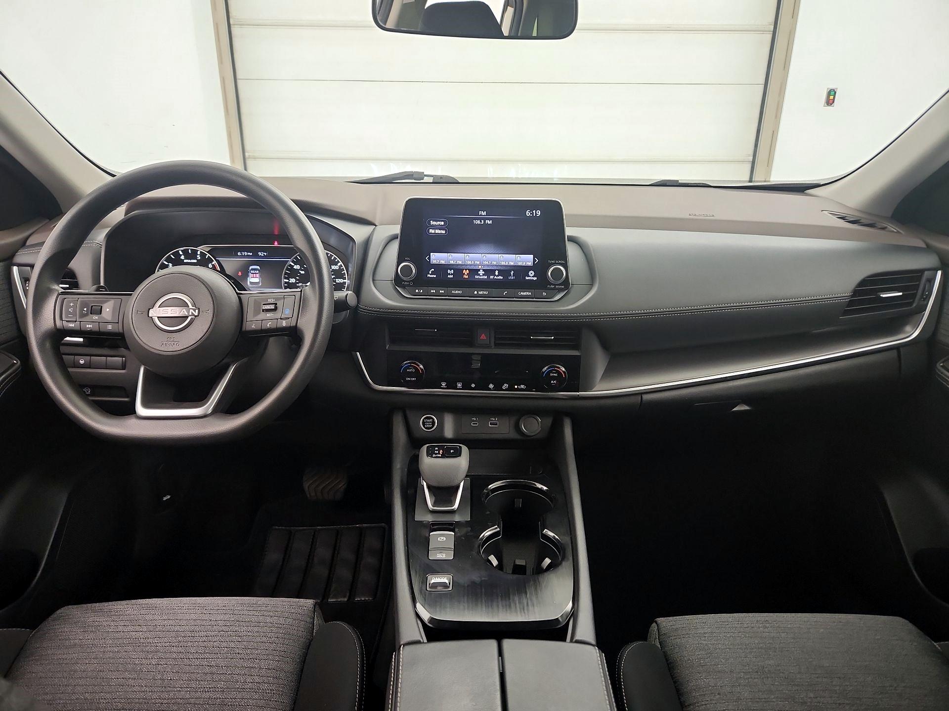 Thumbnail: 2023 Nissan Rogue - 9