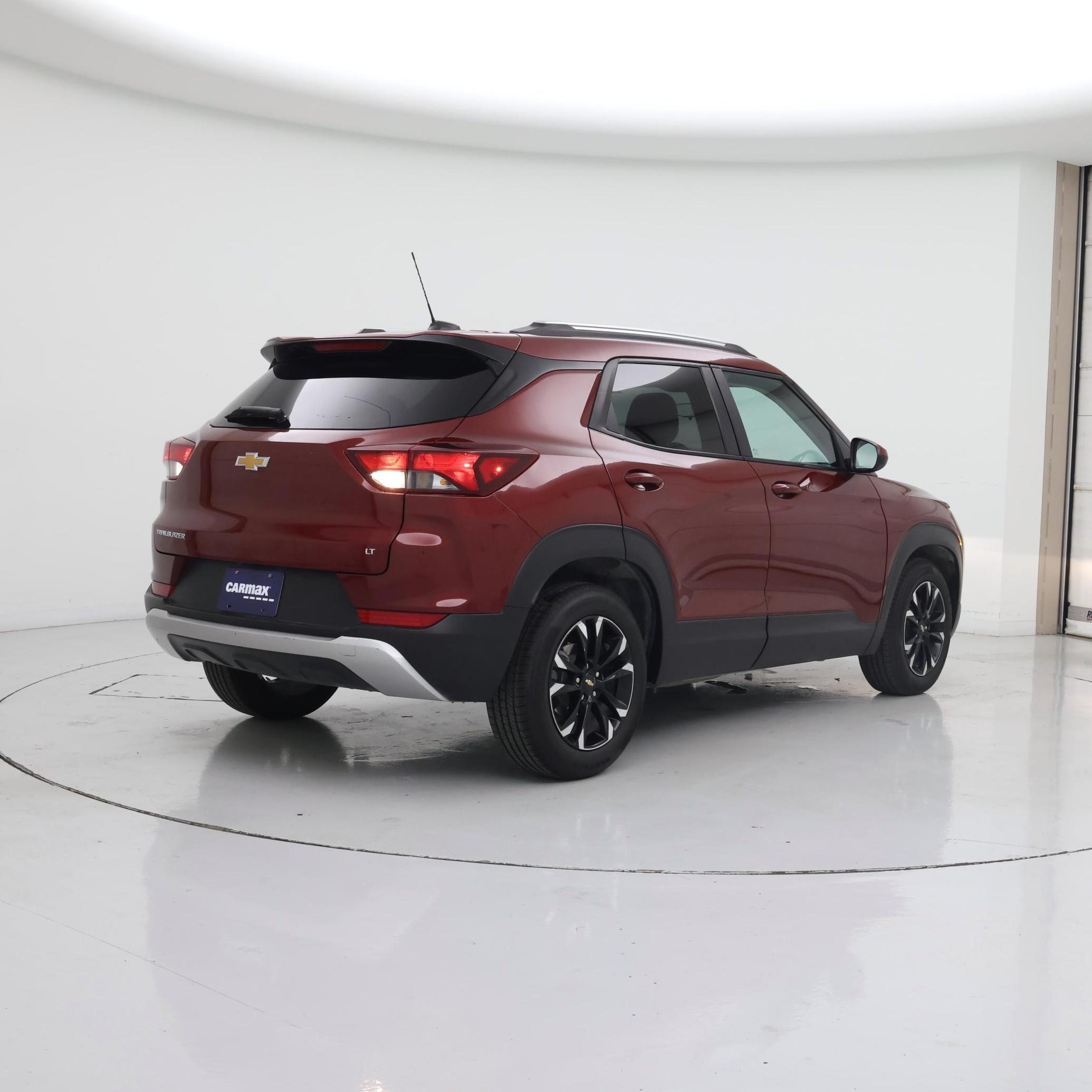 Thumbnail: 2023 Chevrolet TrailBlazer - 8